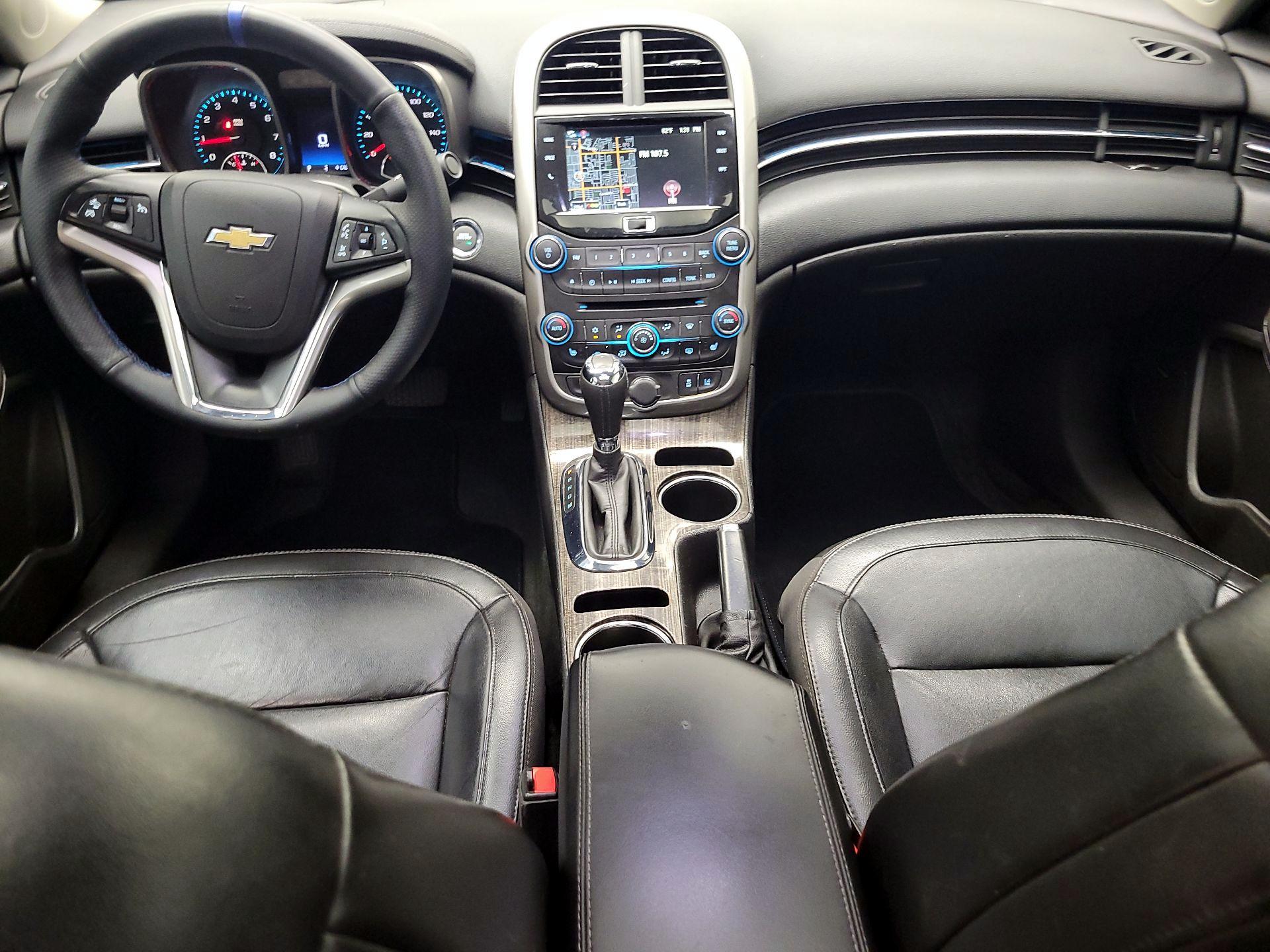 Thumbnail: 2015 Chevrolet Malibu - 9