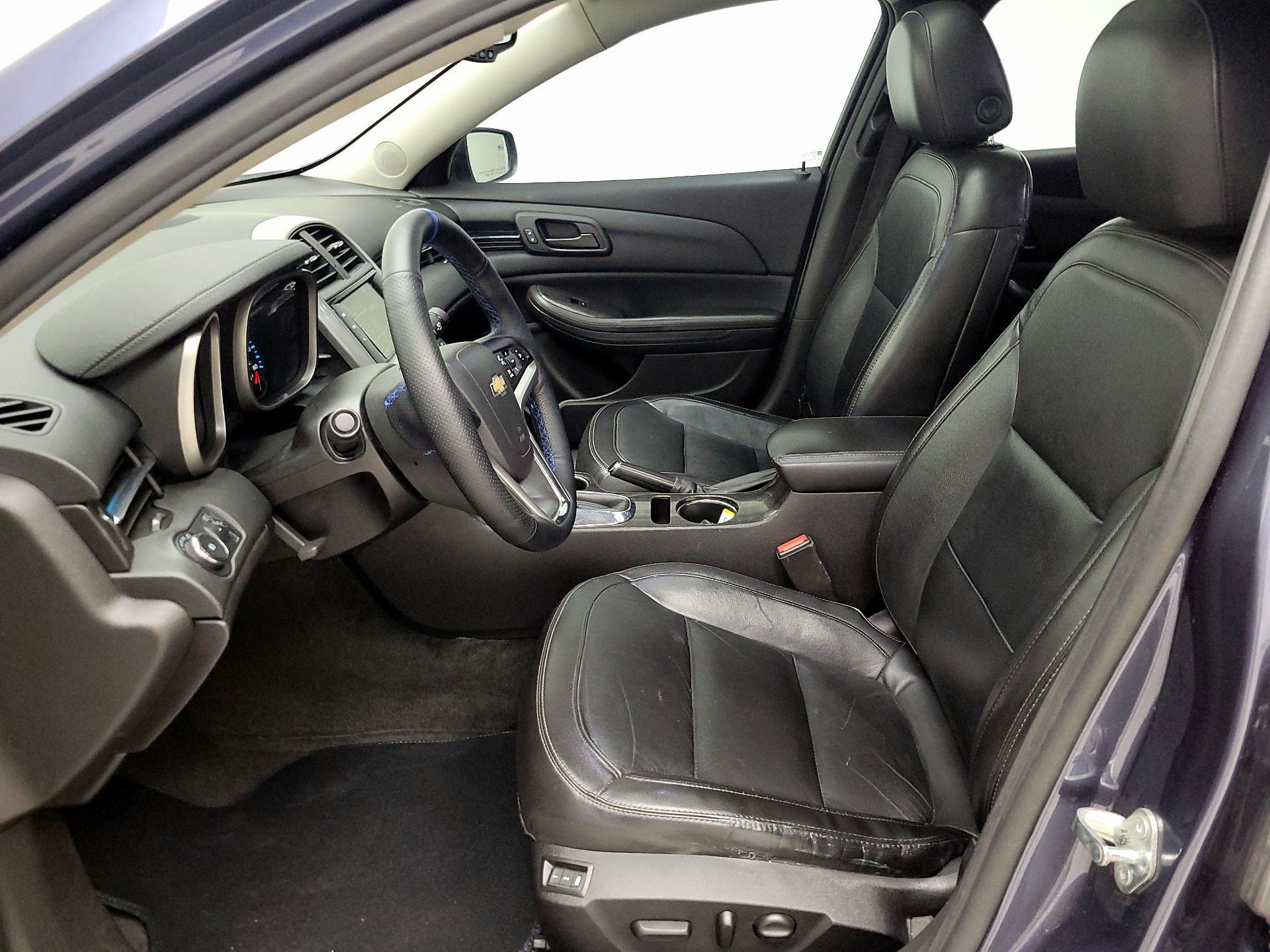 Thumbnail: 2015 Chevrolet Malibu - 11