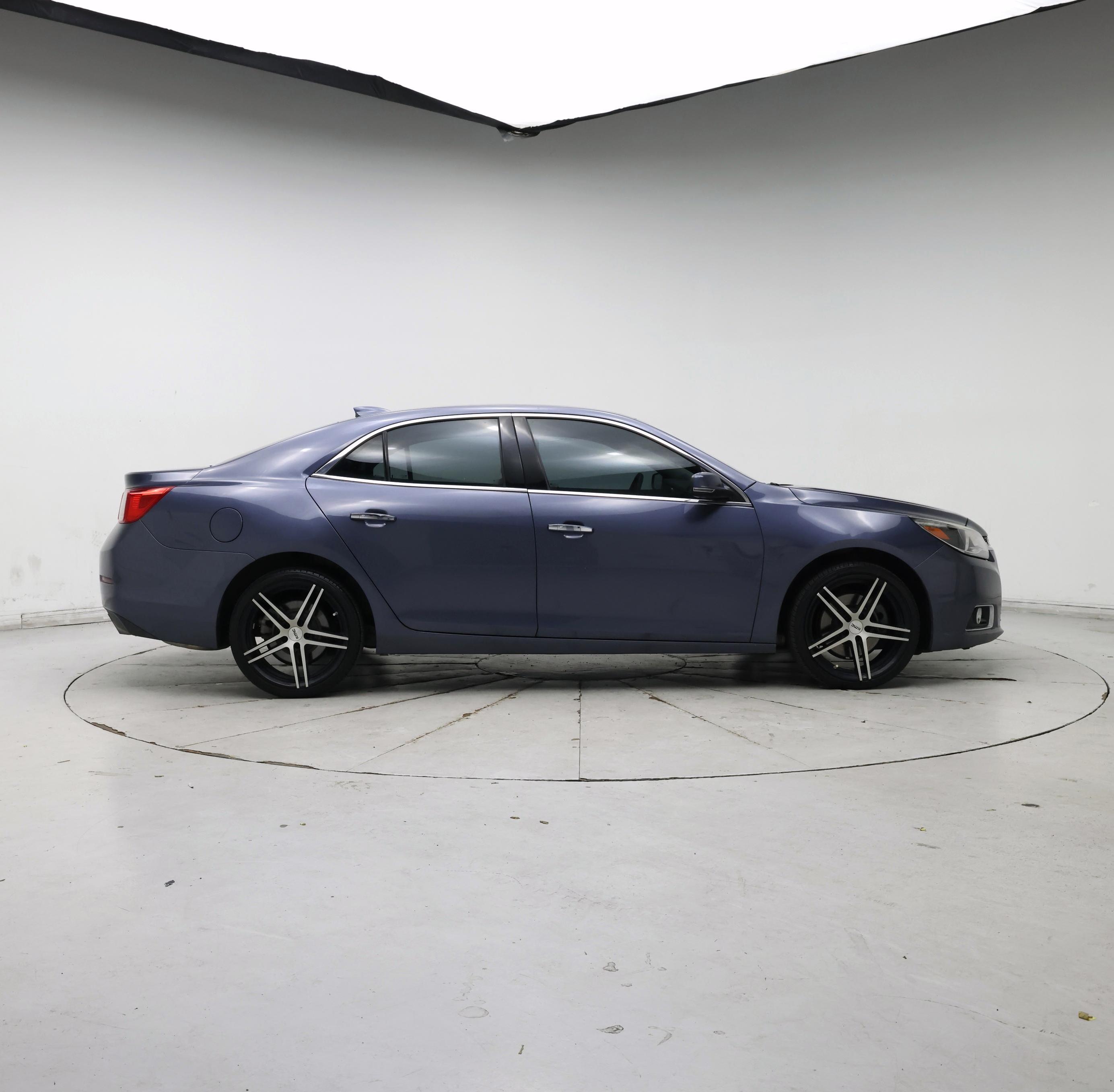 Thumbnail: 2015 Chevrolet Malibu - 7