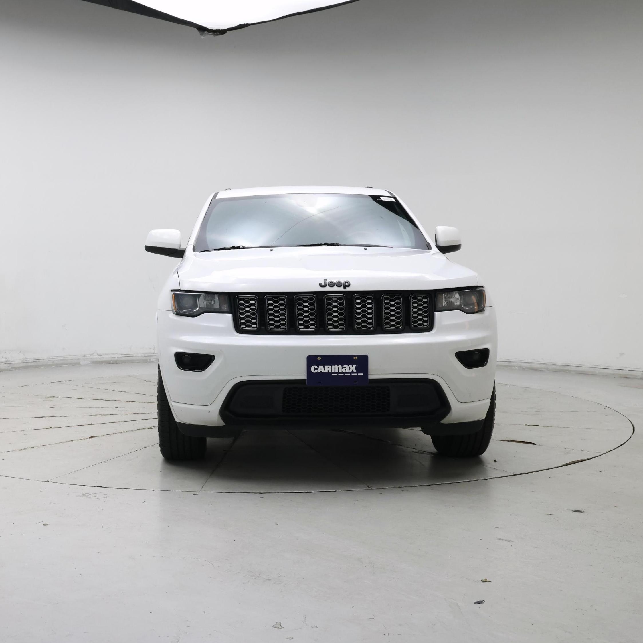 Thumbnail: 2019 Jeep Grand Cherokee - 5