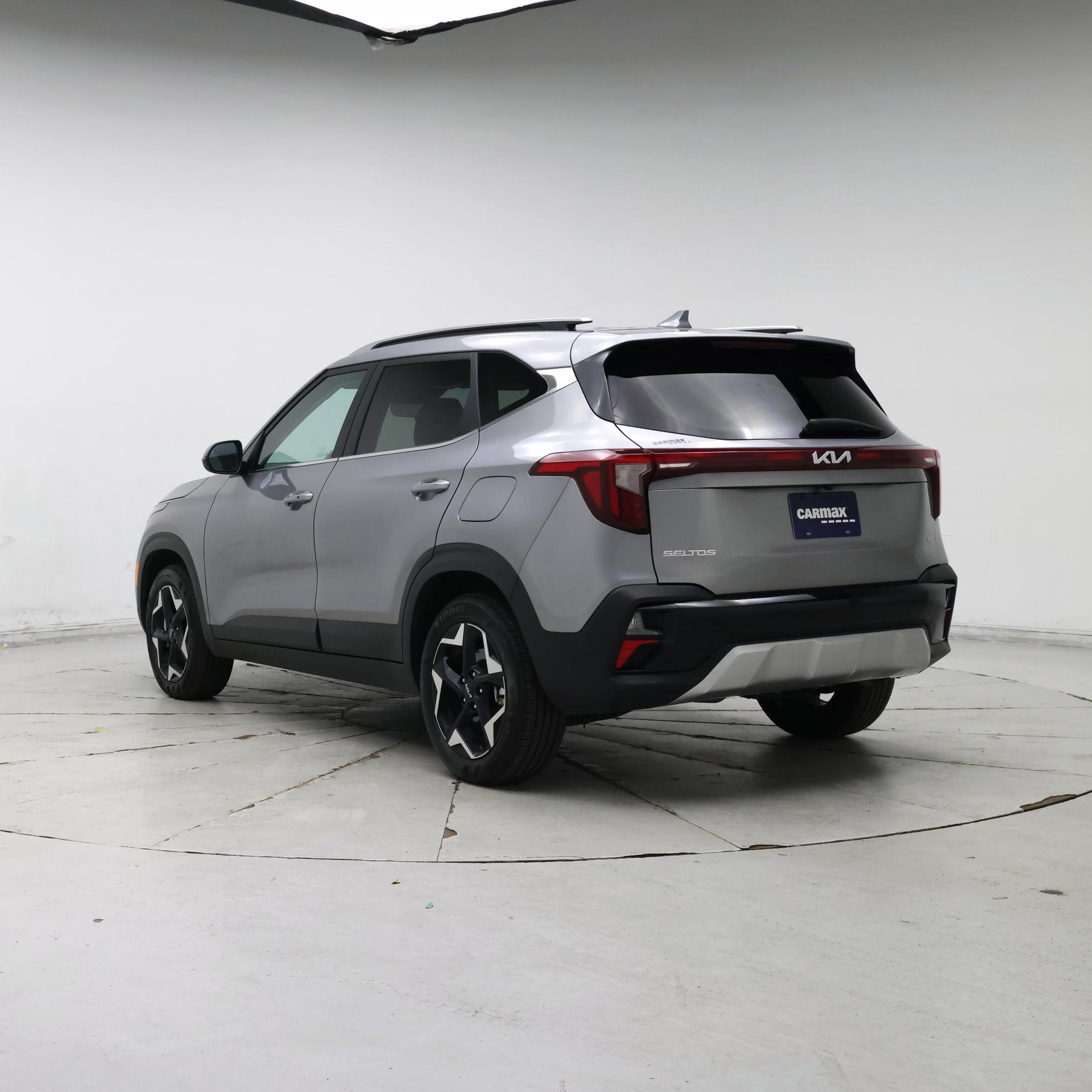 Thumbnail: 2024 Kia Seltos - 2