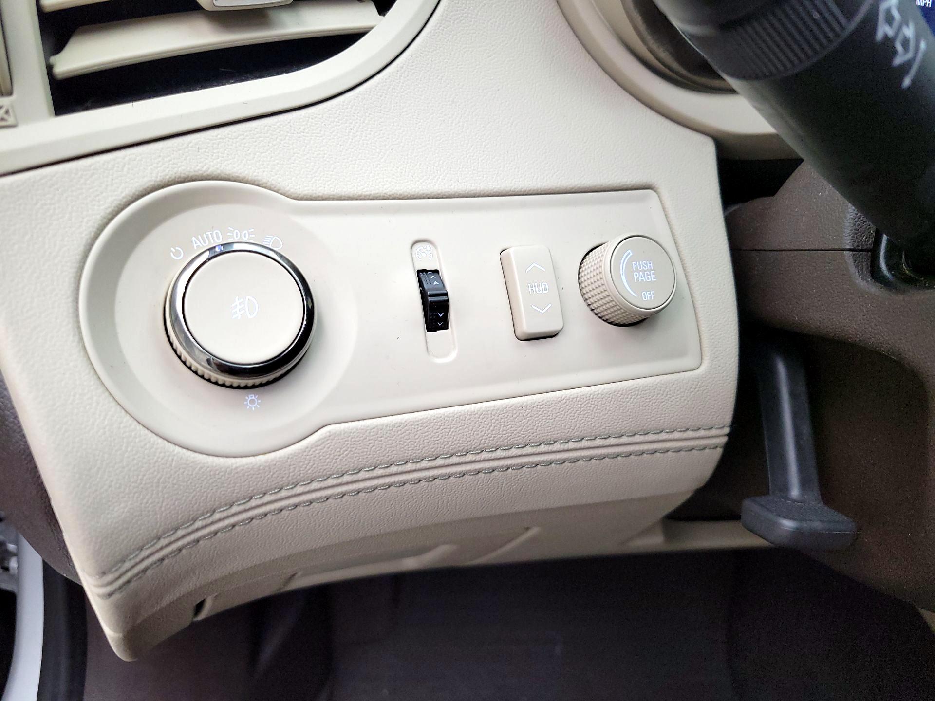 Thumbnail: 2015 Buick LaCrosse - 13