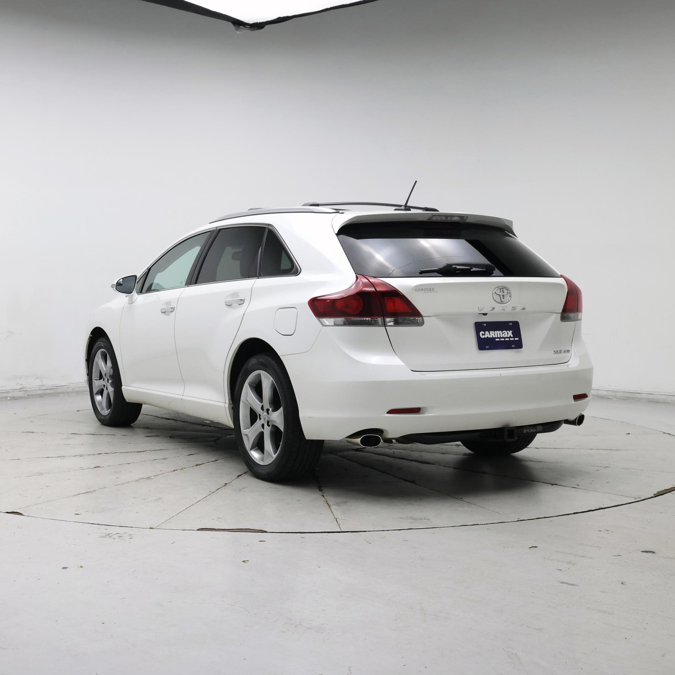 Thumbnail: 2013 Toyota Venza - 2