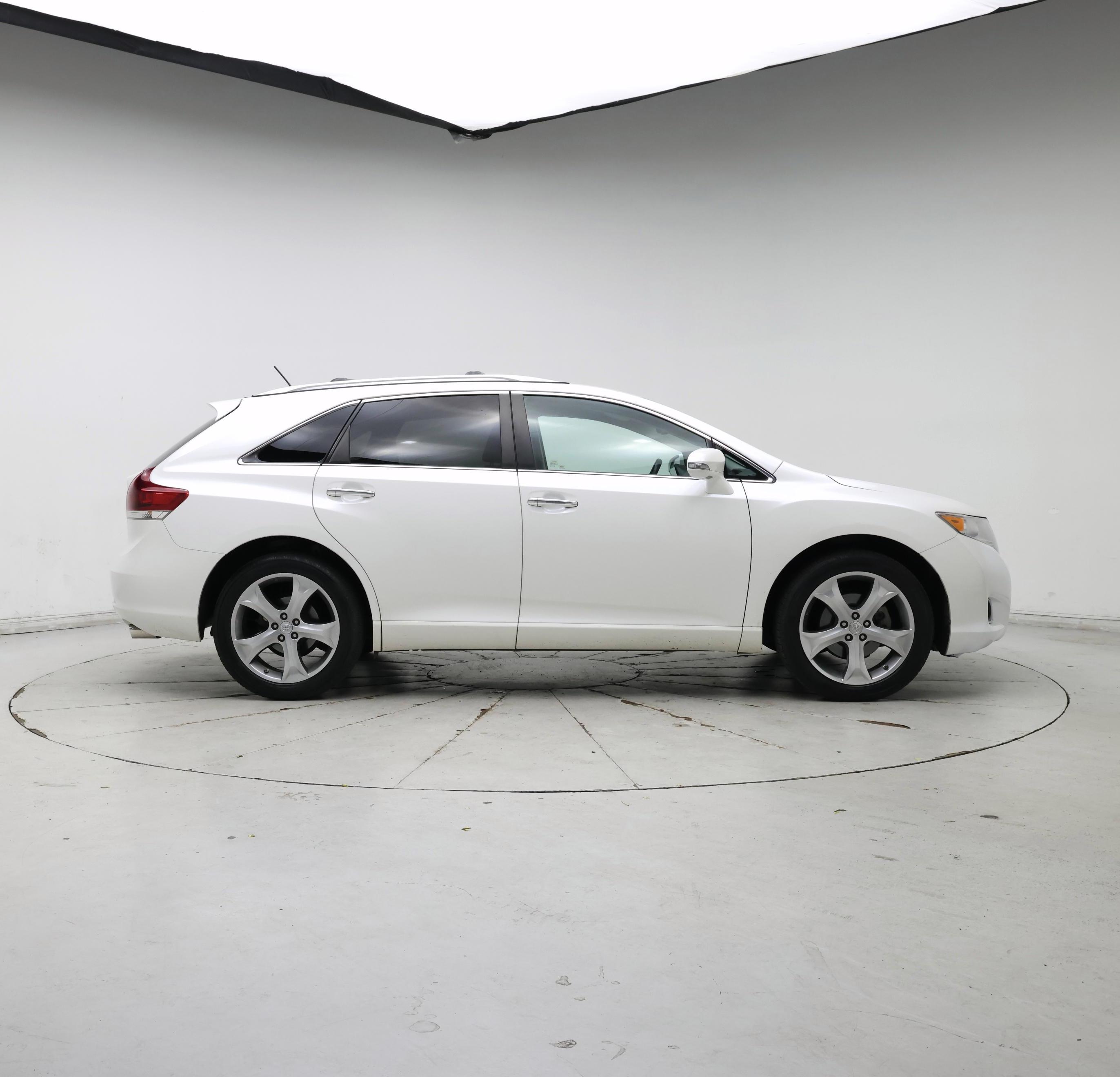 Thumbnail: 2013 Toyota Venza - 7