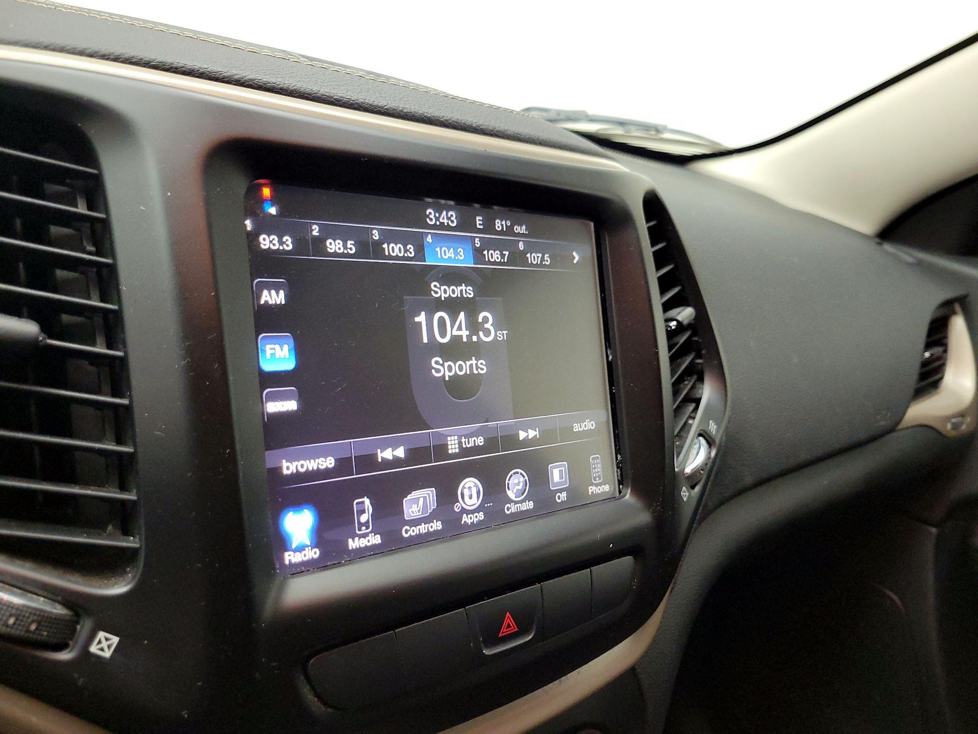 Thumbnail: 2014 Jeep Cherokee - 14