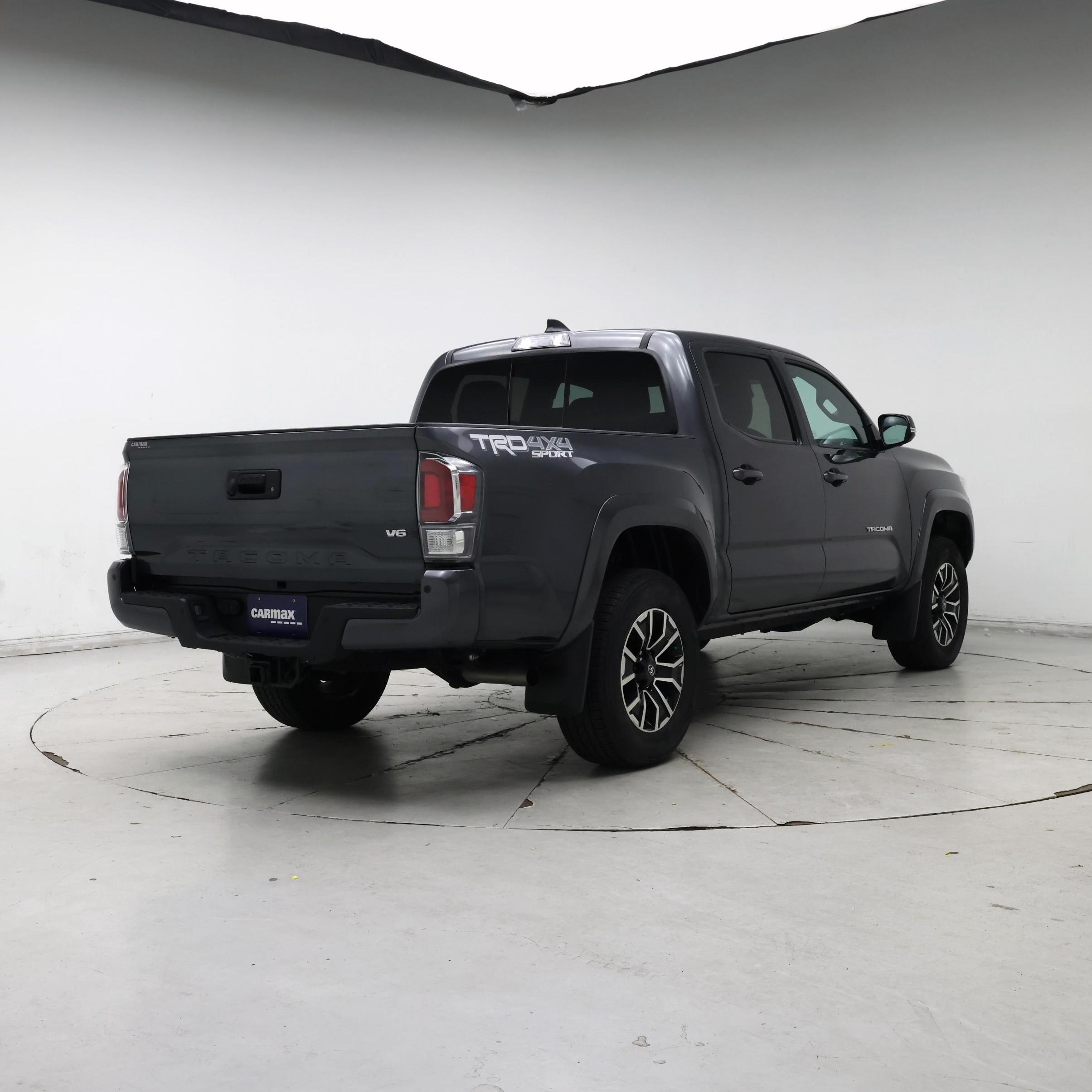 Thumbnail: 2023 Toyota Tacoma - 8