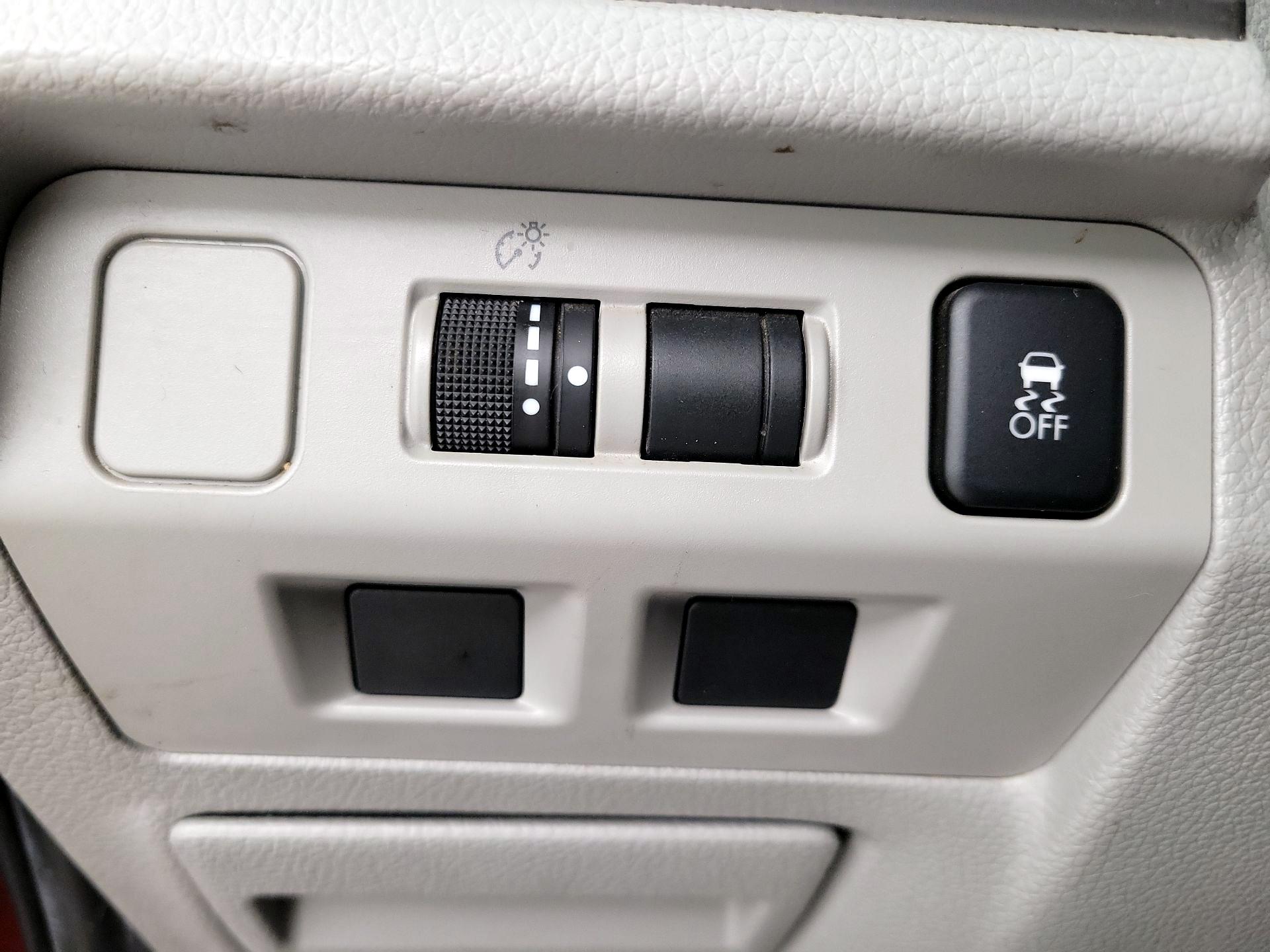Thumbnail: 2016 Subaru Forester - 13
