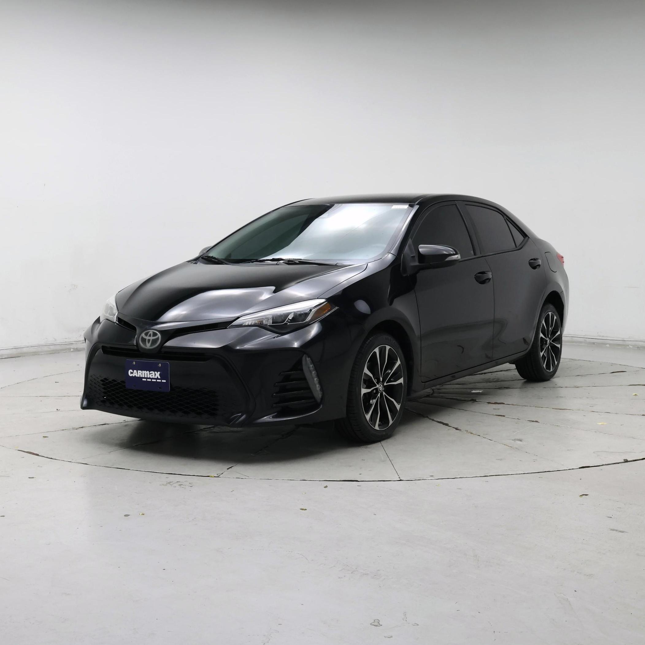 Thumbnail: 2017 Toyota Corolla - 4