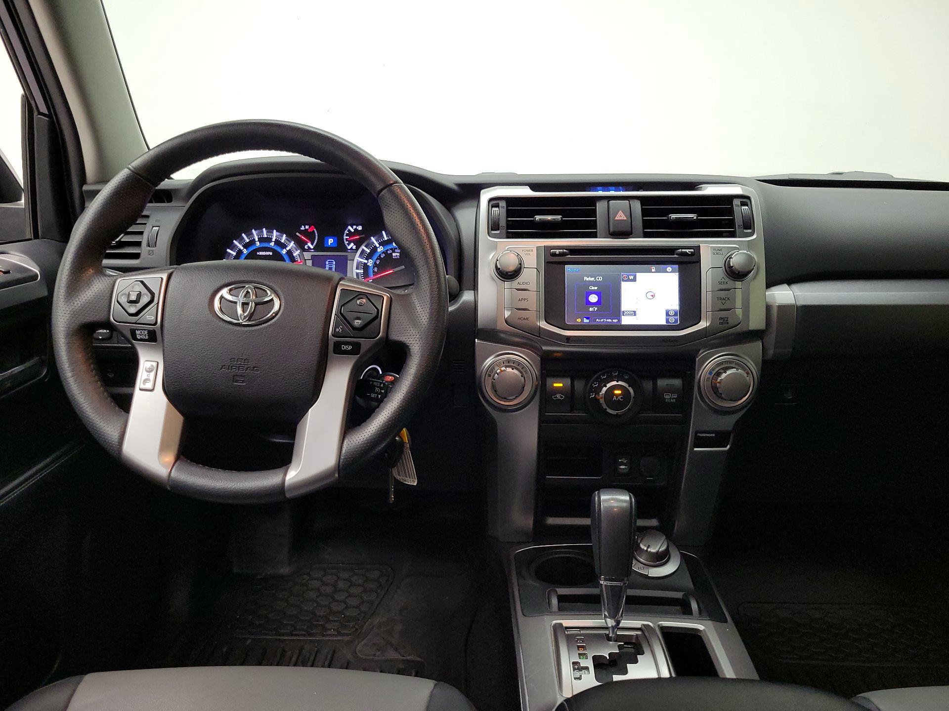 Thumbnail: 2015 Toyota 4Runner - 9