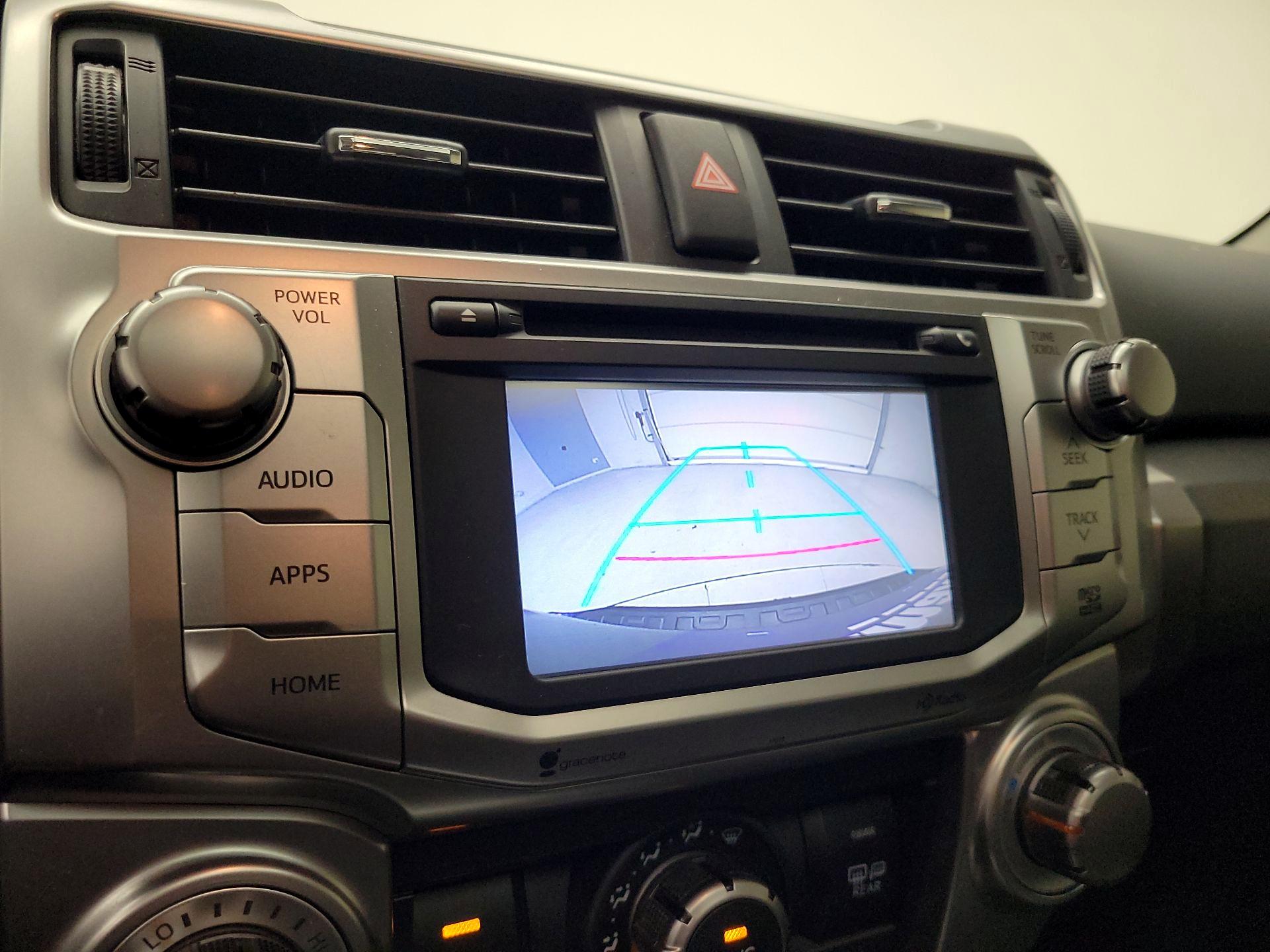Thumbnail: 2015 Toyota 4Runner - 15