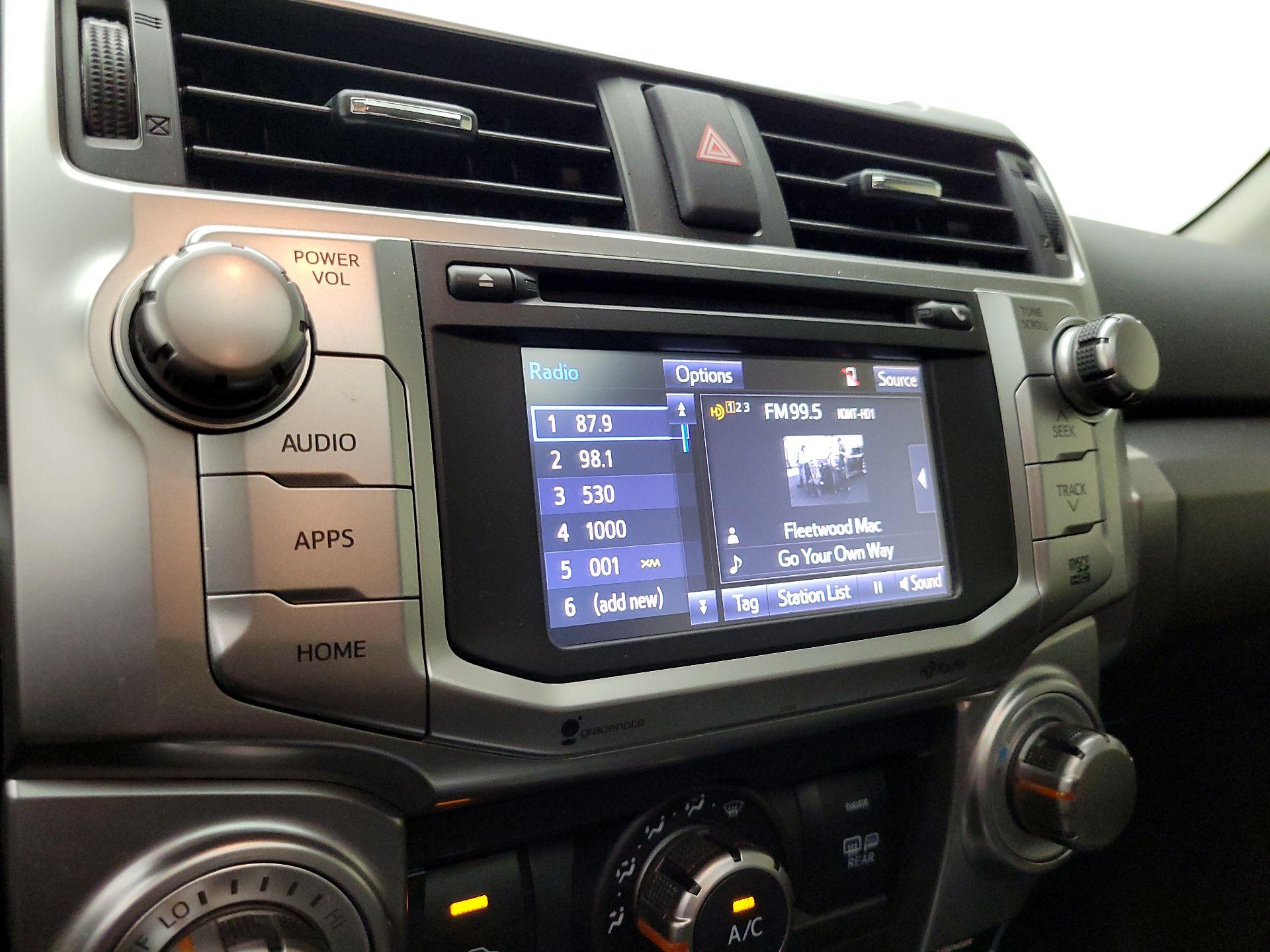 Thumbnail: 2015 Toyota 4Runner - 16