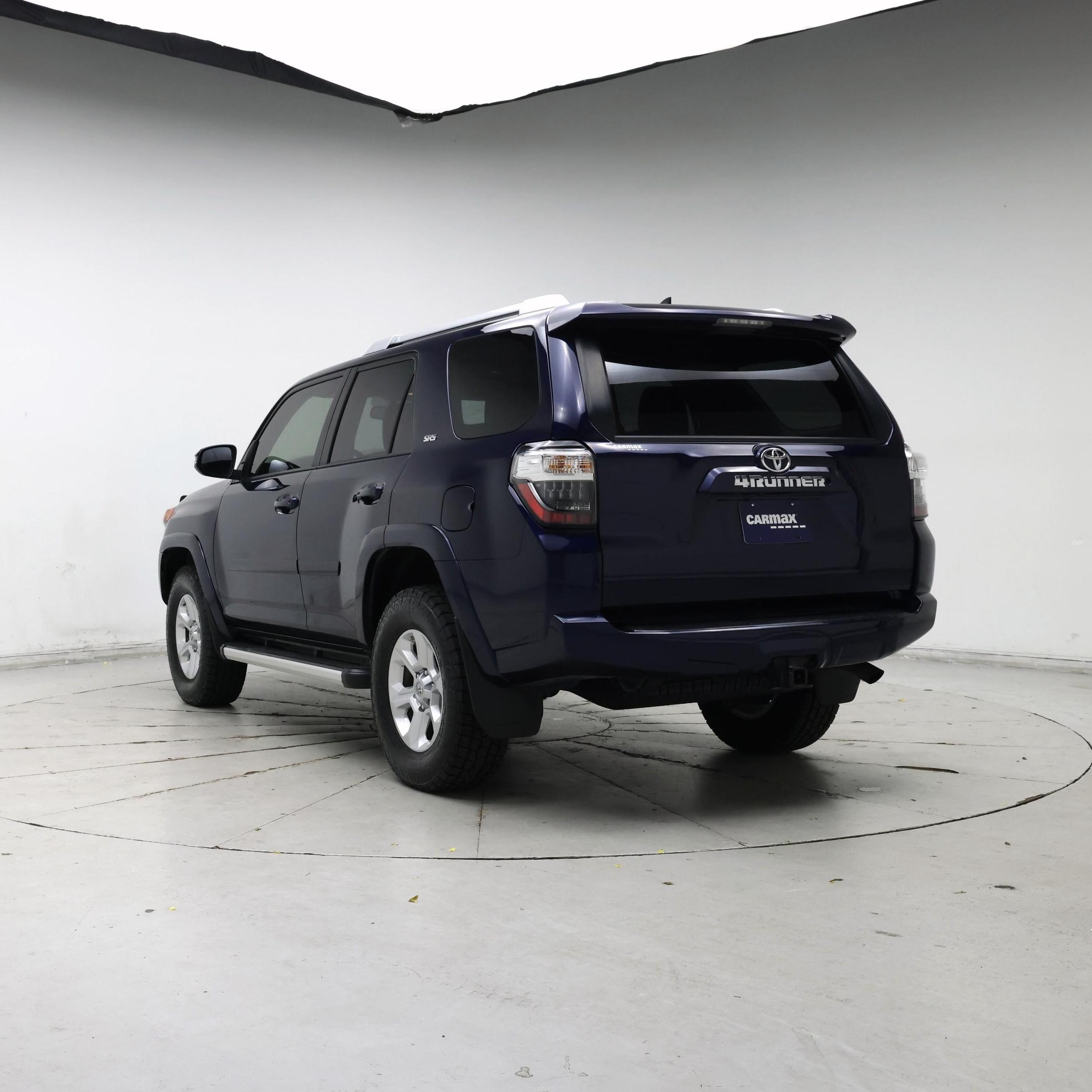 Thumbnail: 2015 Toyota 4Runner - 2