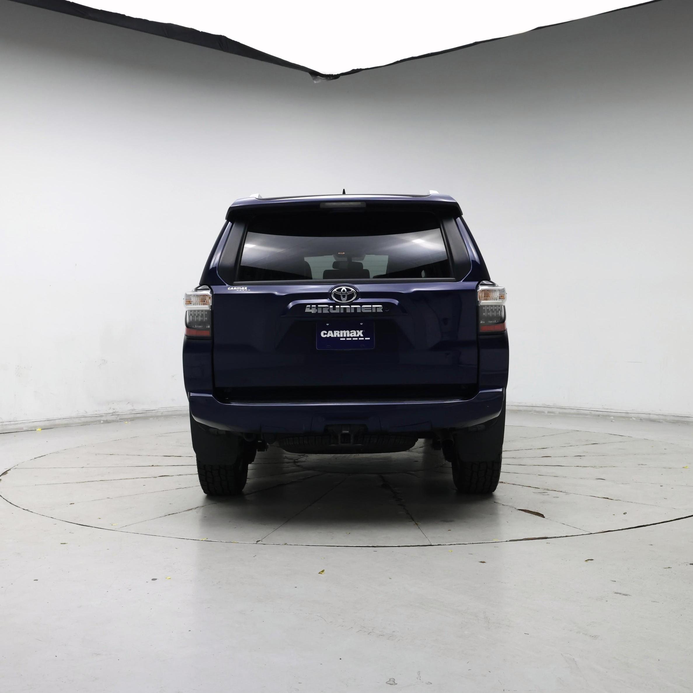 Thumbnail: 2015 Toyota 4Runner - 6