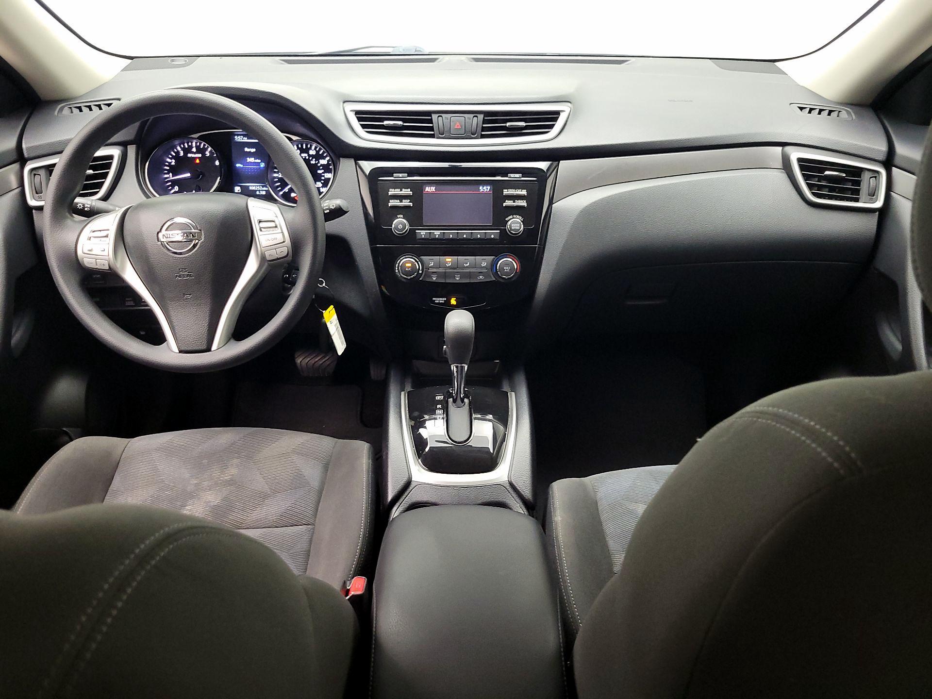 Thumbnail: 2016 Nissan Rogue - 9