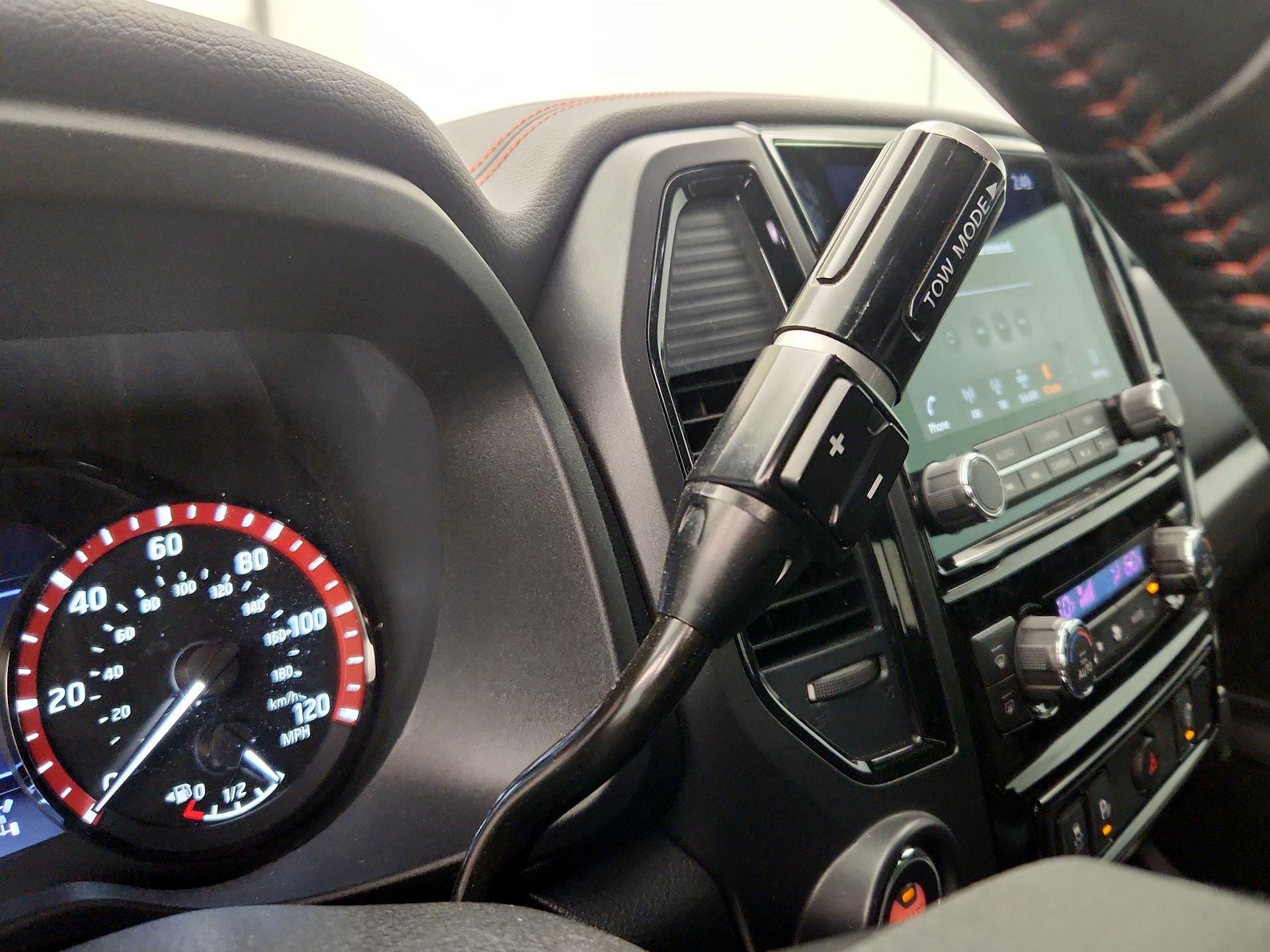 Thumbnail: 2021 Nissan Titan - 18