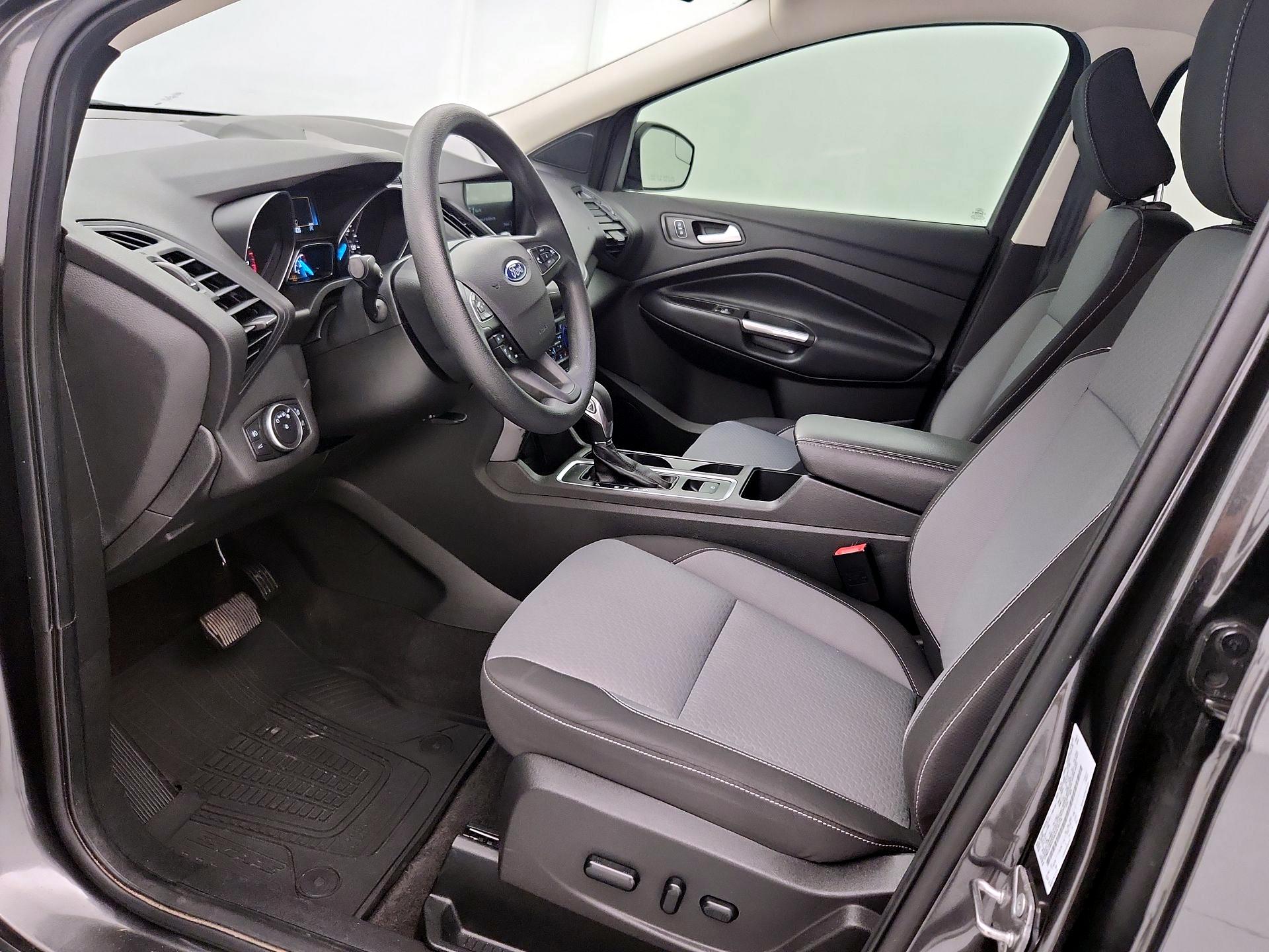 Thumbnail: 2019 Ford Escape - 11