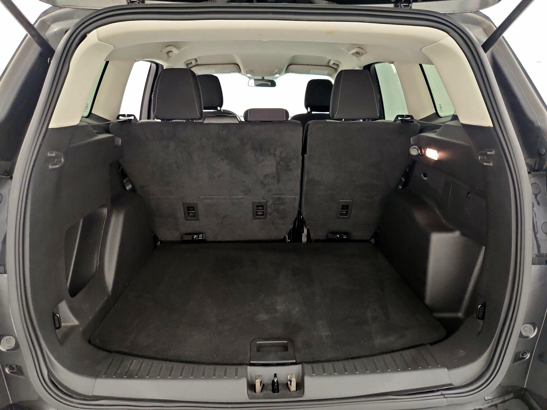 Thumbnail: 2019 Ford Escape - 20