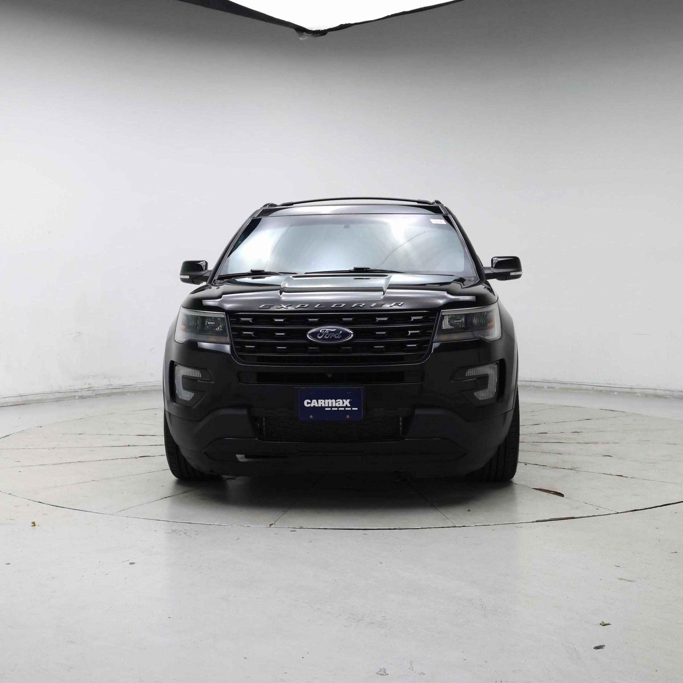 Thumbnail: 2017 Ford Explorer - 5
