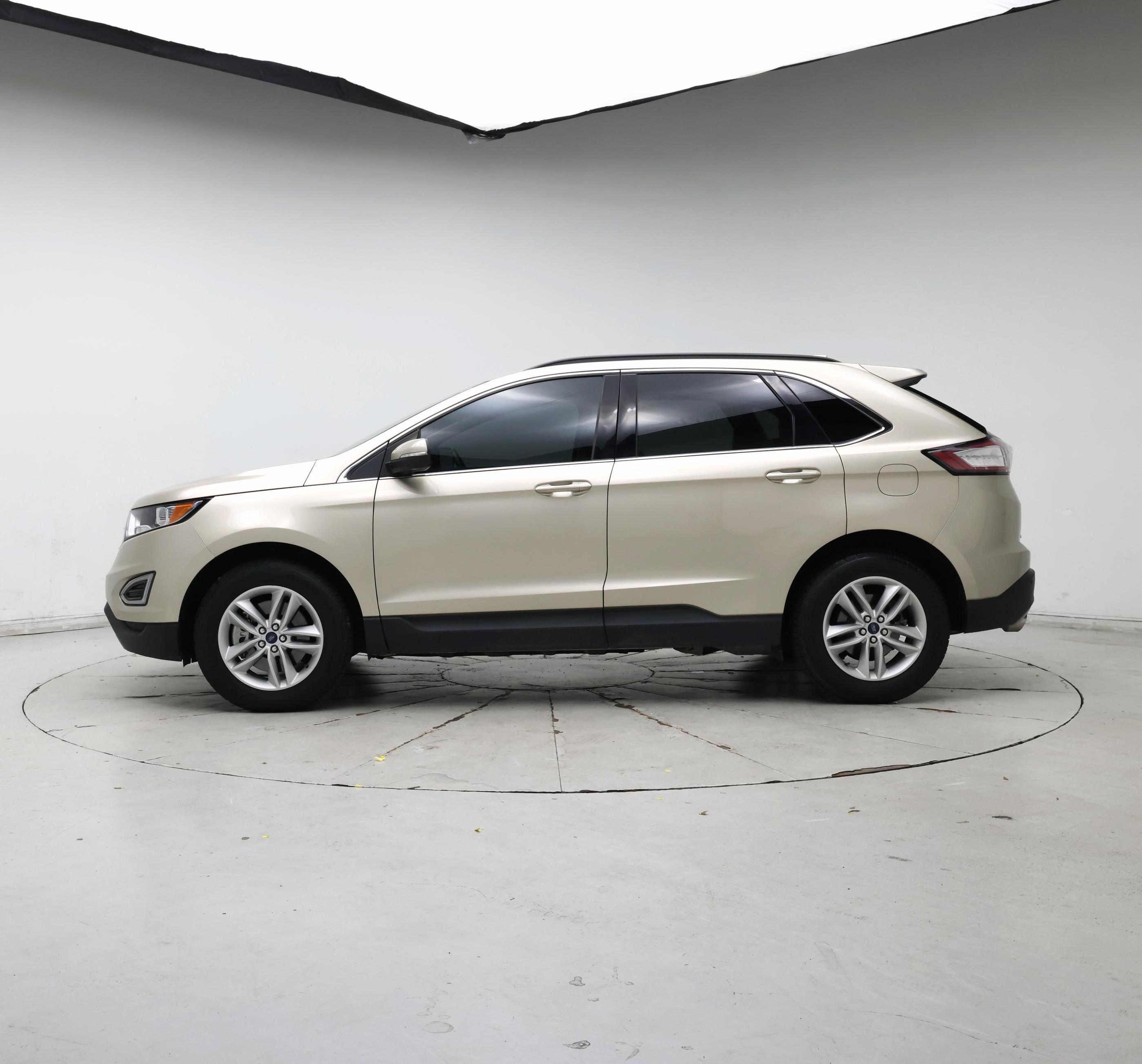 Thumbnail: 2017 Ford Edge - 3