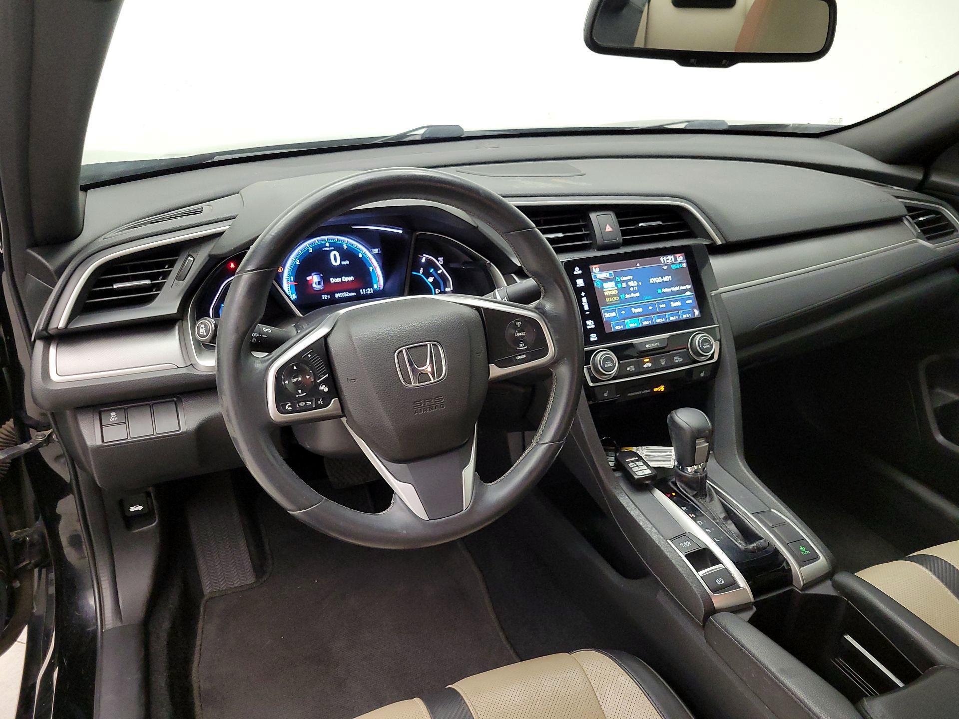 Thumbnail: 2016 Honda Civic - 9
