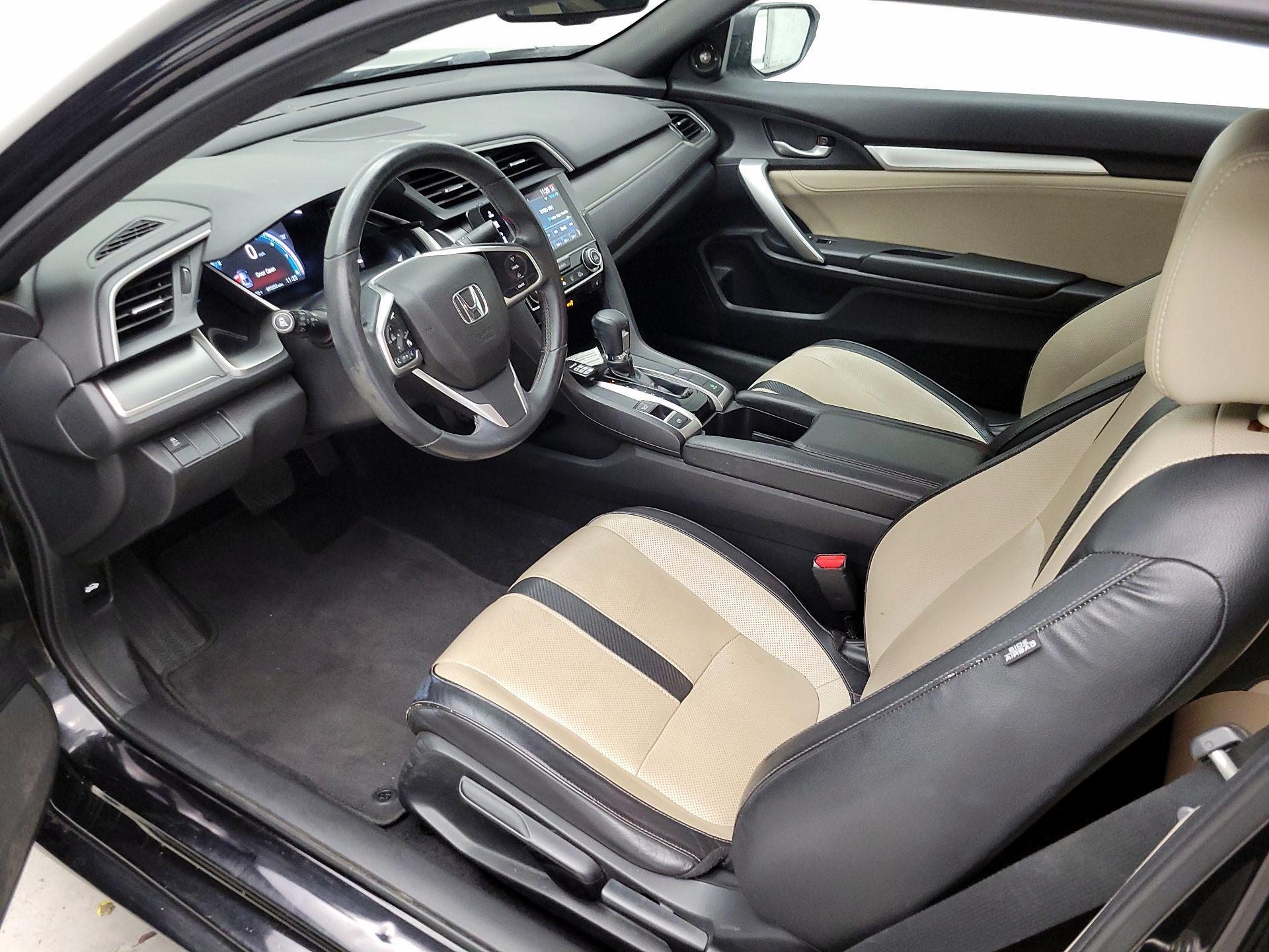 Thumbnail: 2016 Honda Civic - 11