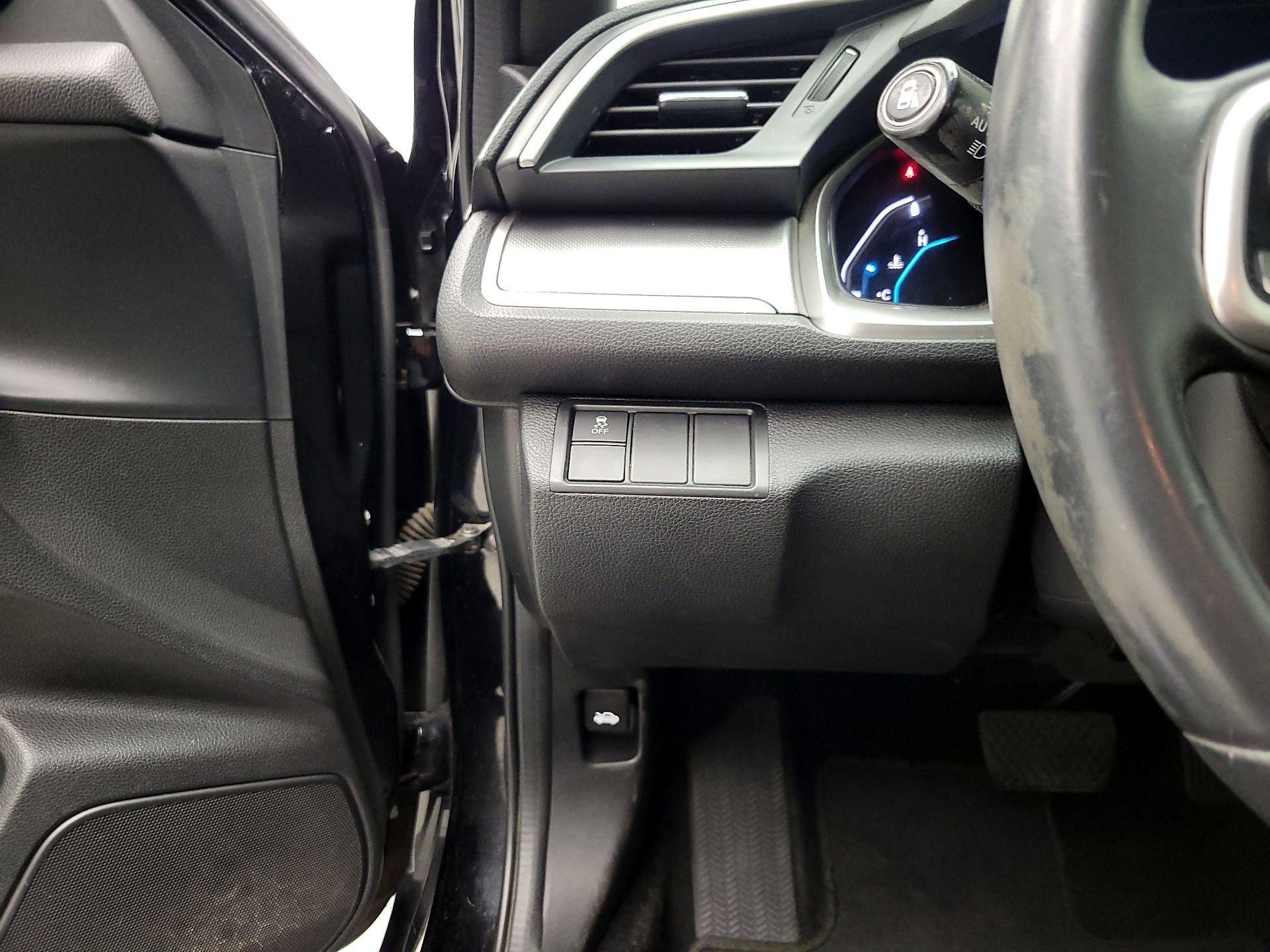 Thumbnail: 2016 Honda Civic - 13