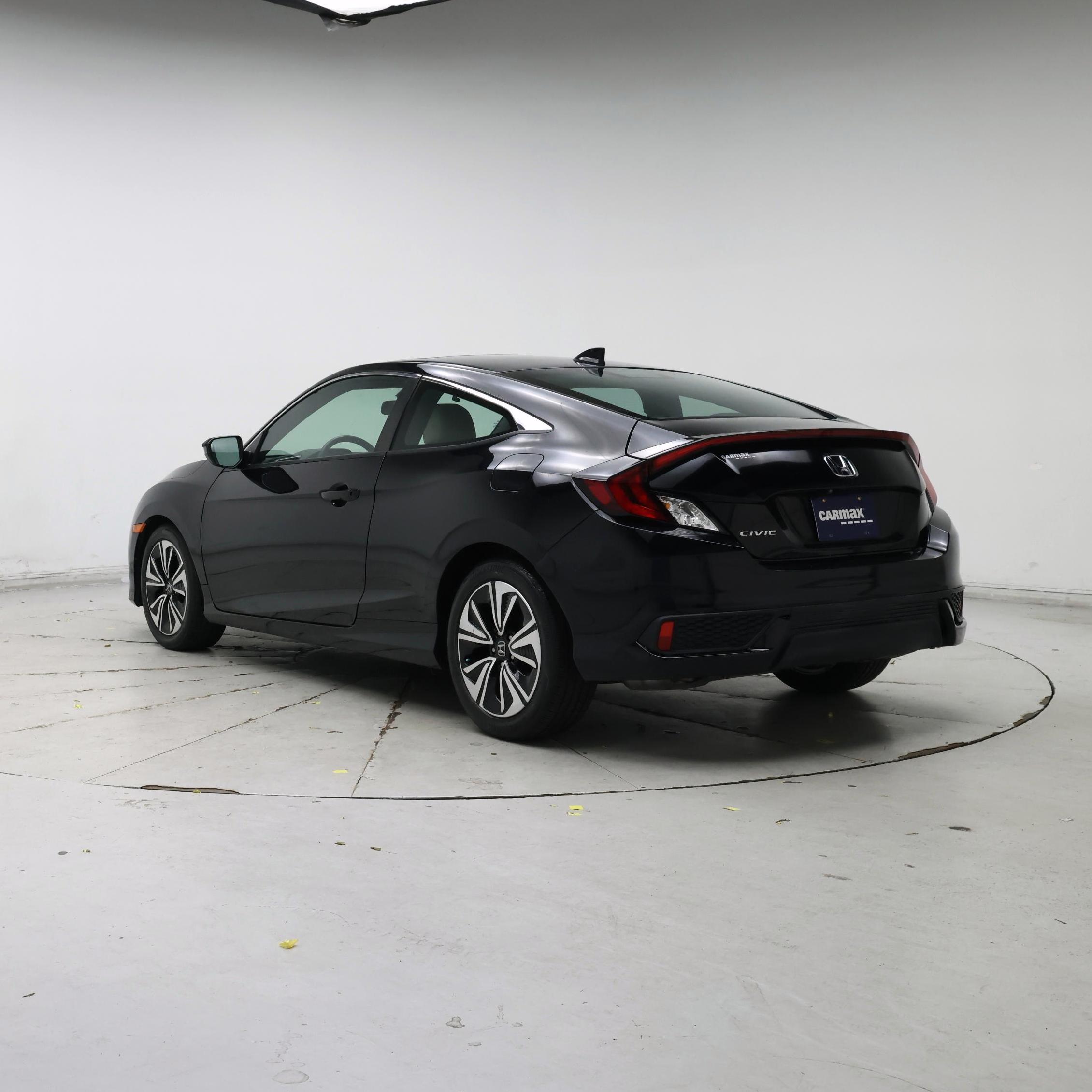 Thumbnail: 2016 Honda Civic - 2