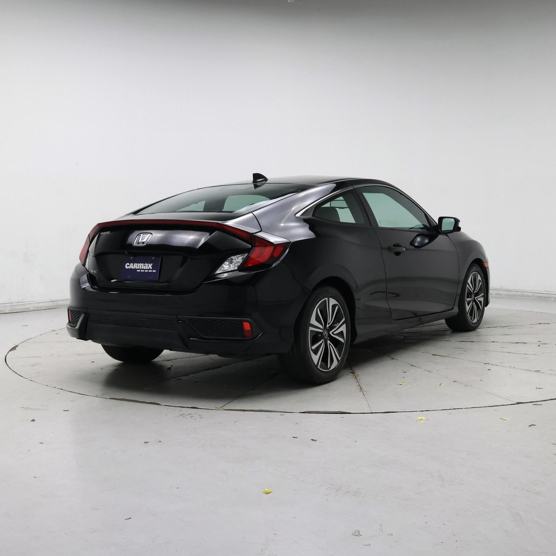 Thumbnail: 2016 Honda Civic - 8