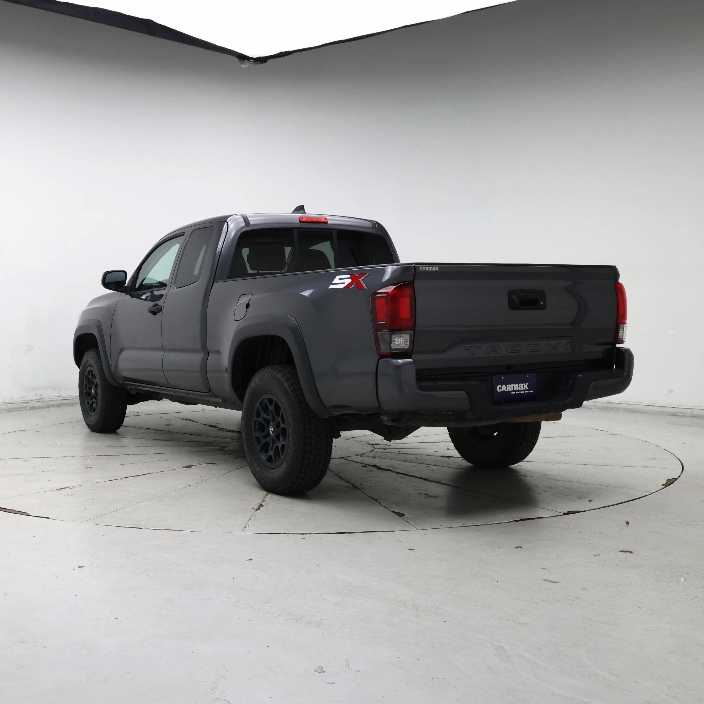 Thumbnail: 2020 Toyota Tacoma - 2