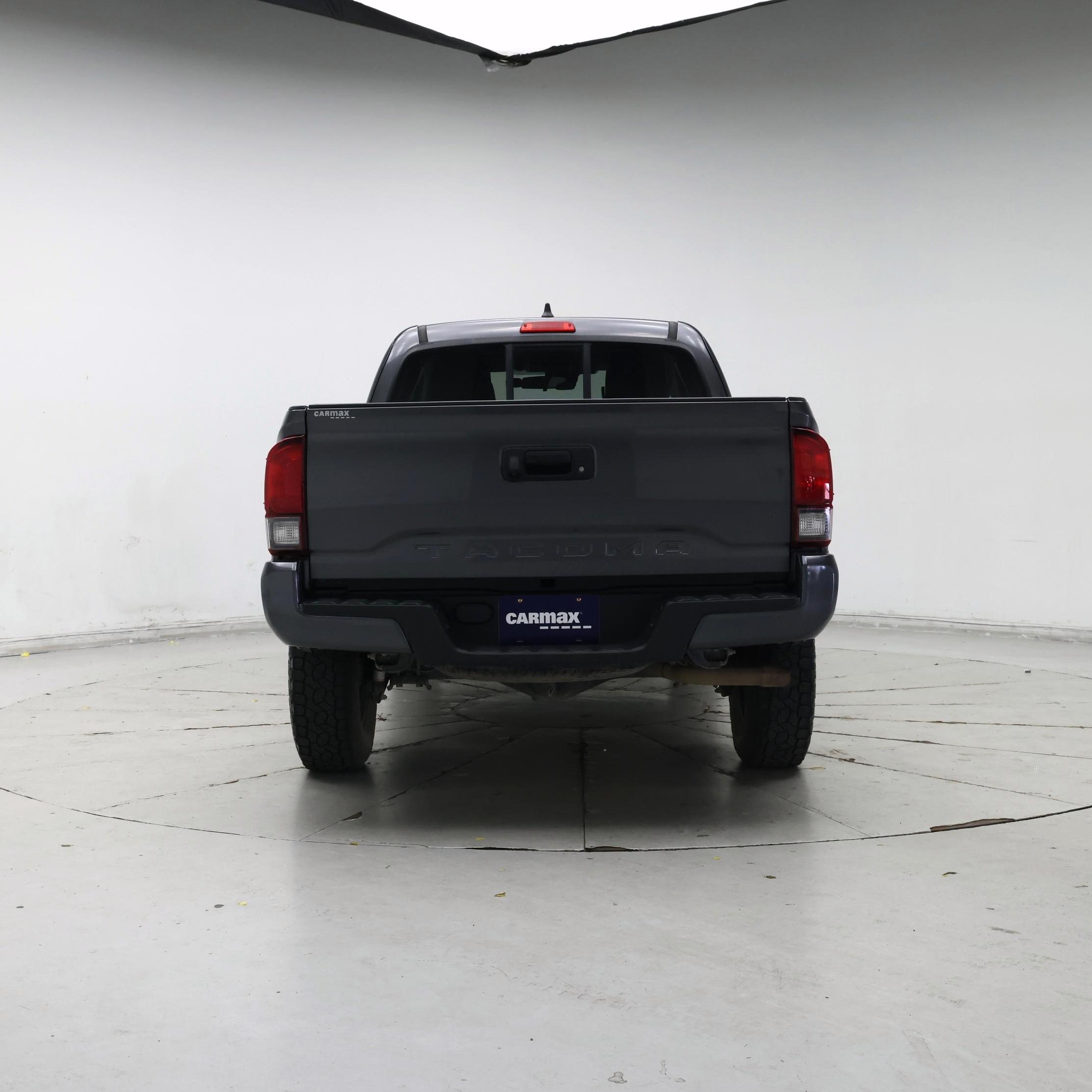 Thumbnail: 2020 Toyota Tacoma - 6