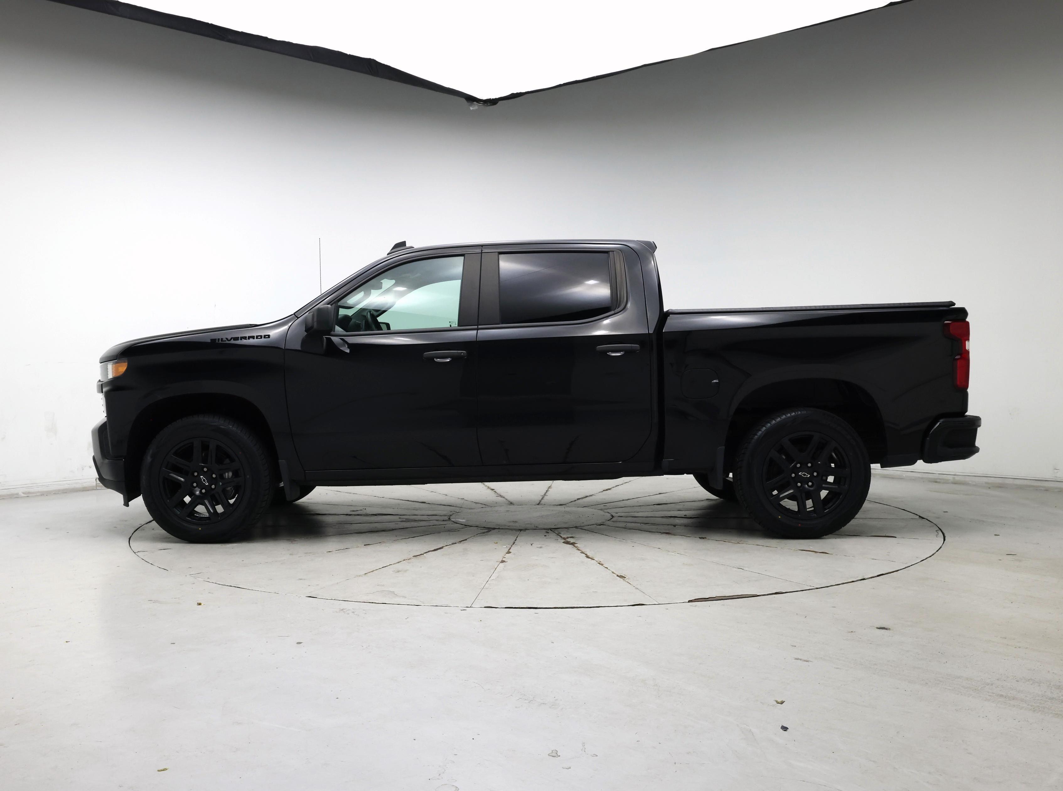 Thumbnail: 2022 Chevrolet Silverado 1500 - 3