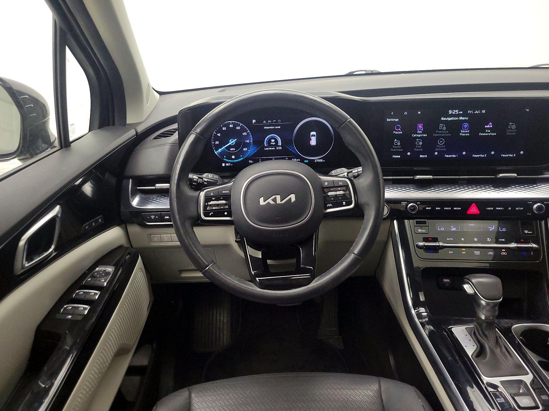 Thumbnail: 2022 Kia Carnival - 10
