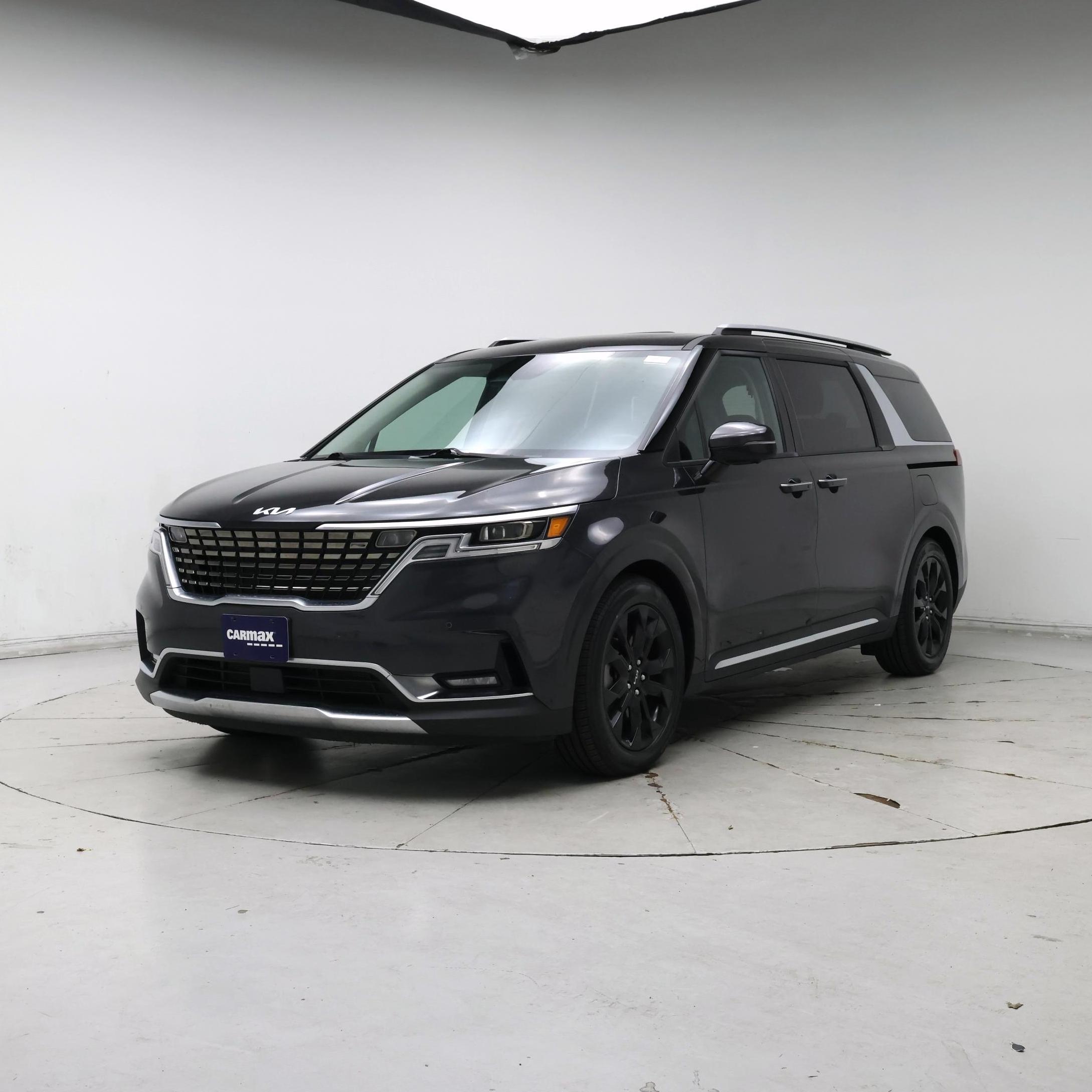 Thumbnail: 2022 Kia Carnival - 4