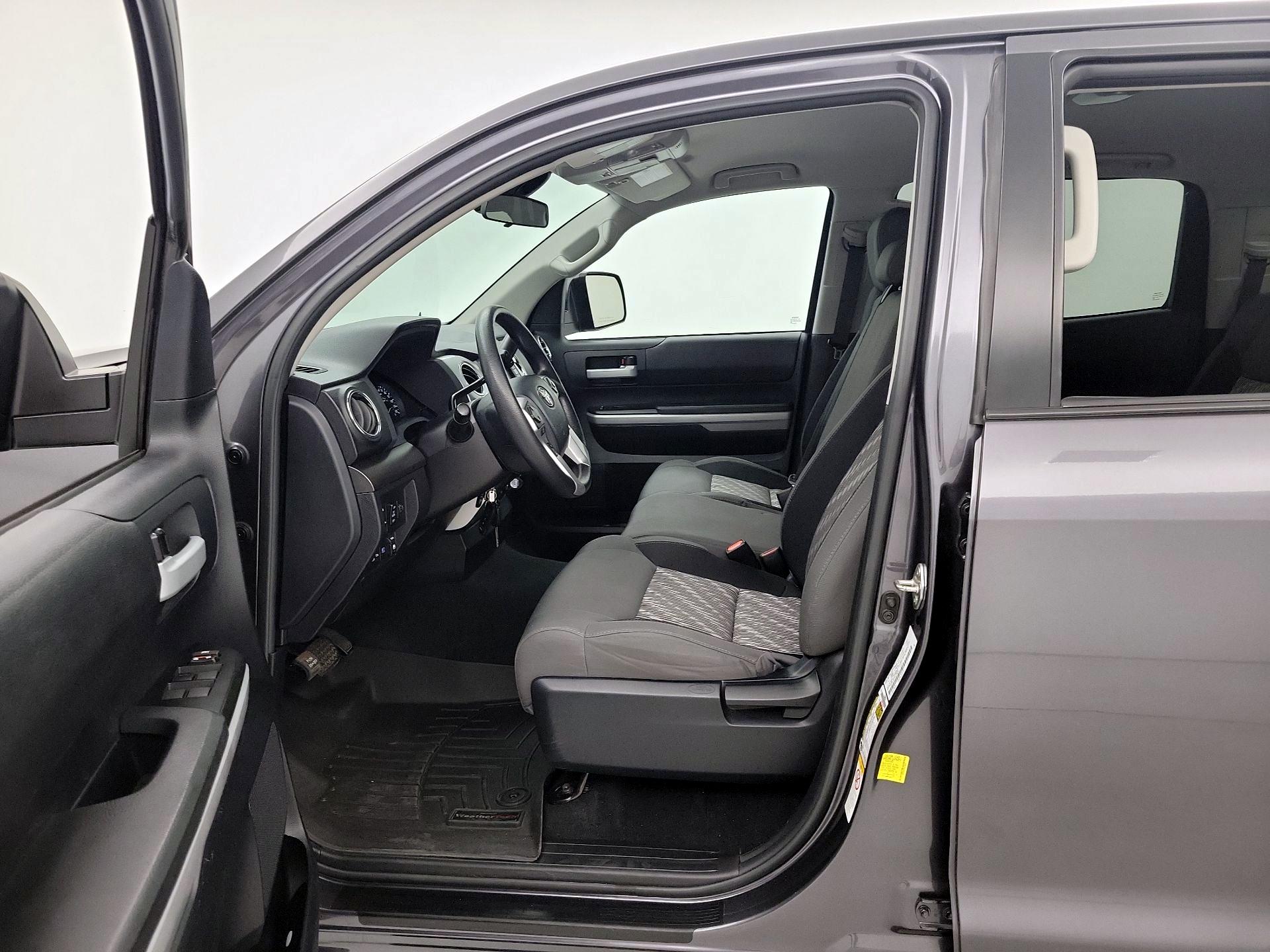 Thumbnail: 2018 Toyota Tundra - 11