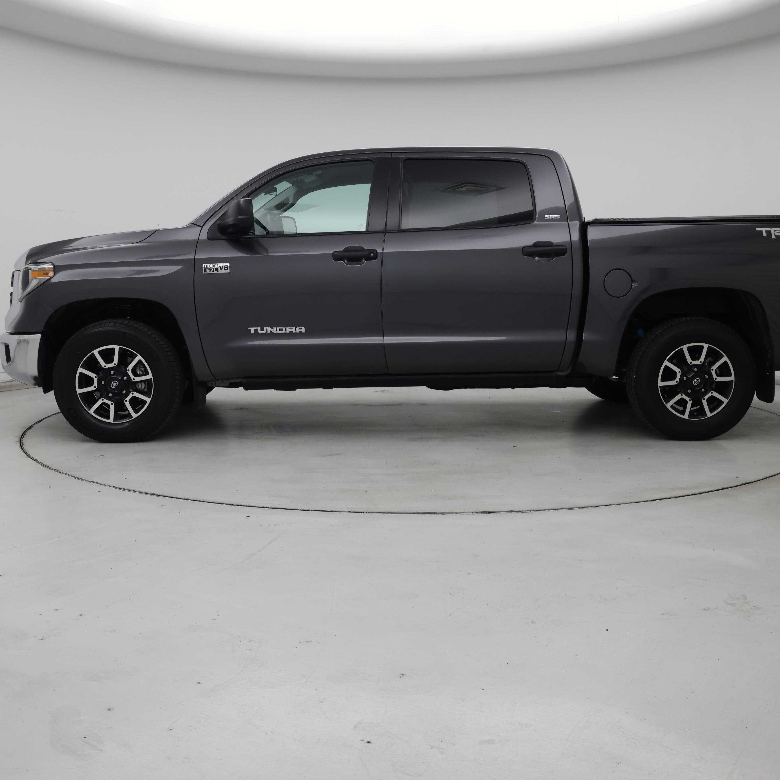 Thumbnail: 2018 Toyota Tundra - 3