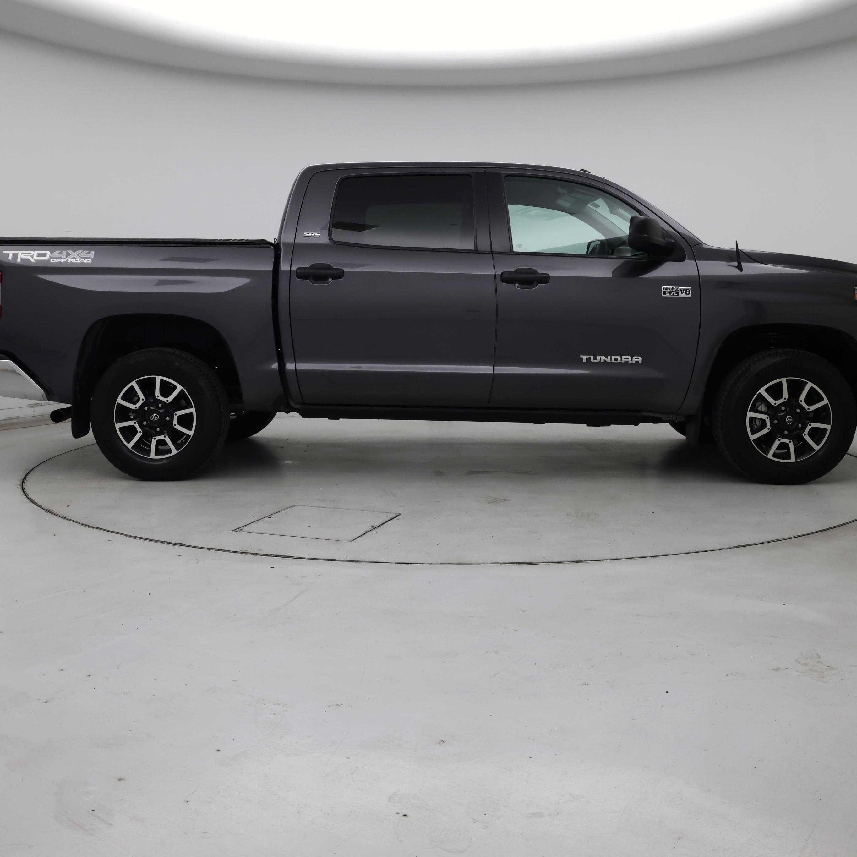 Thumbnail: 2018 Toyota Tundra - 7