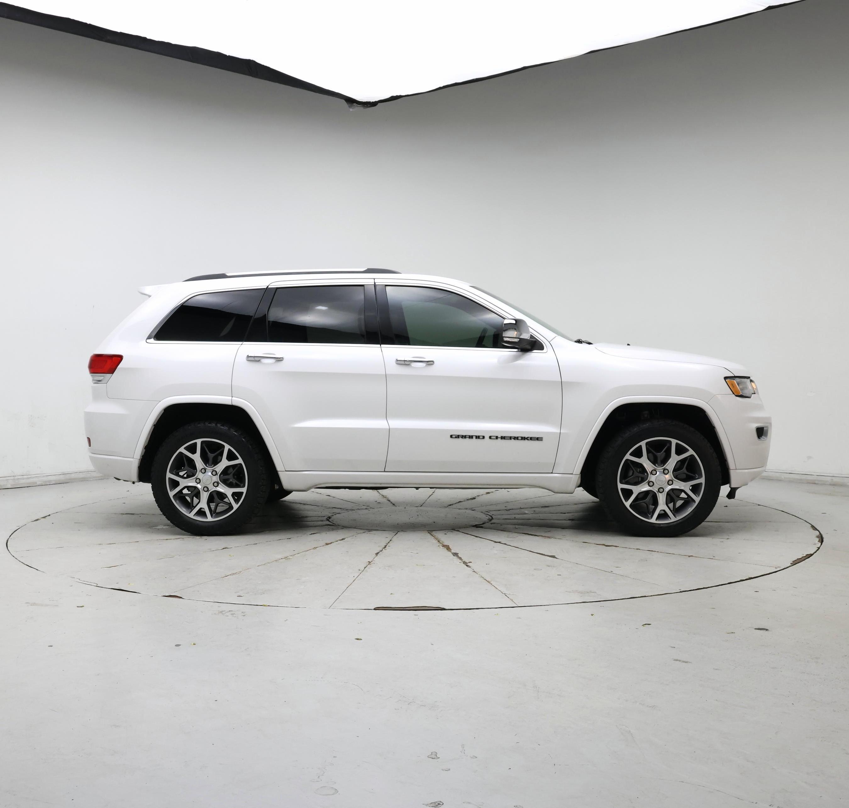 Thumbnail: 2019 Jeep Grand Cherokee - 7