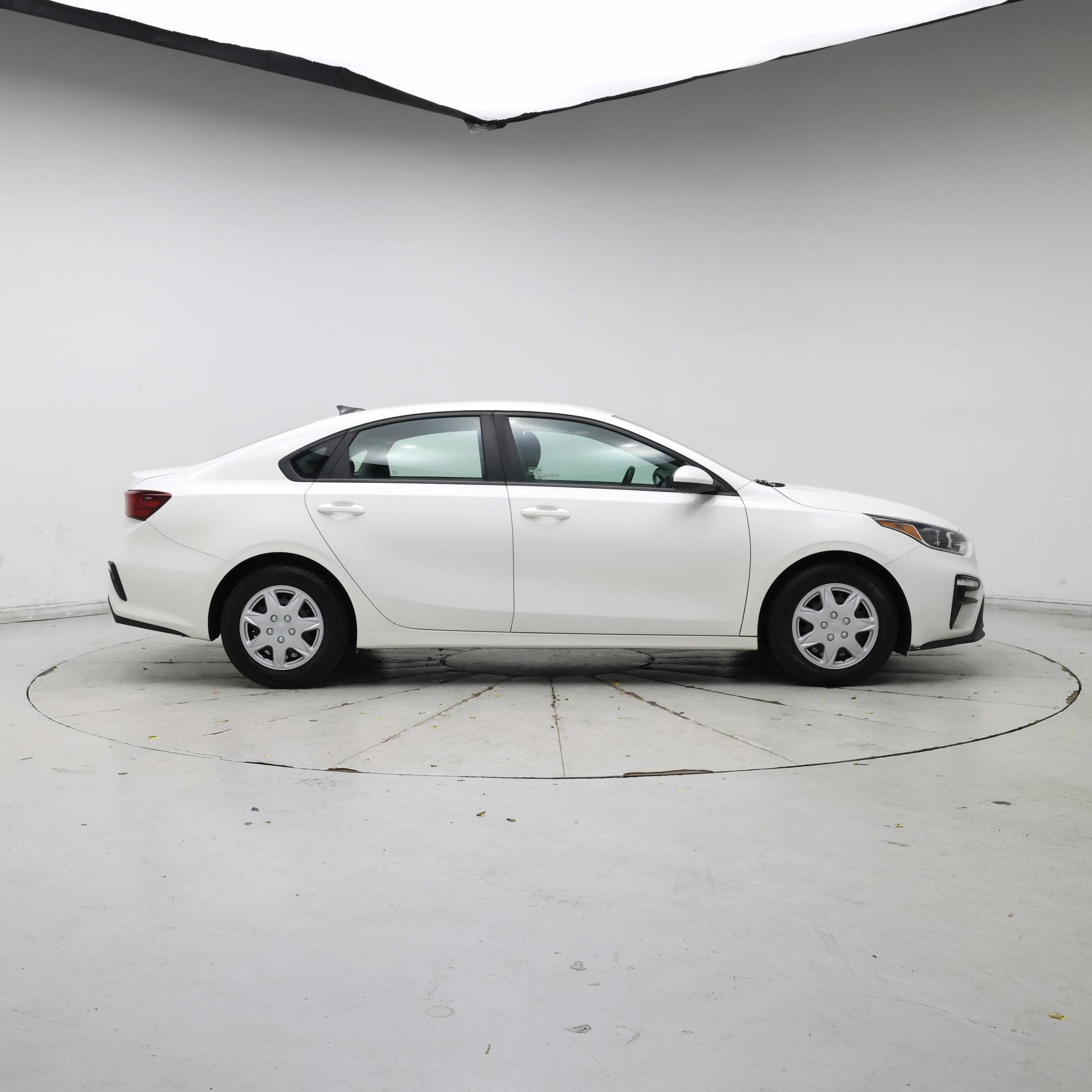 Thumbnail: 2019 Kia Forte - 7