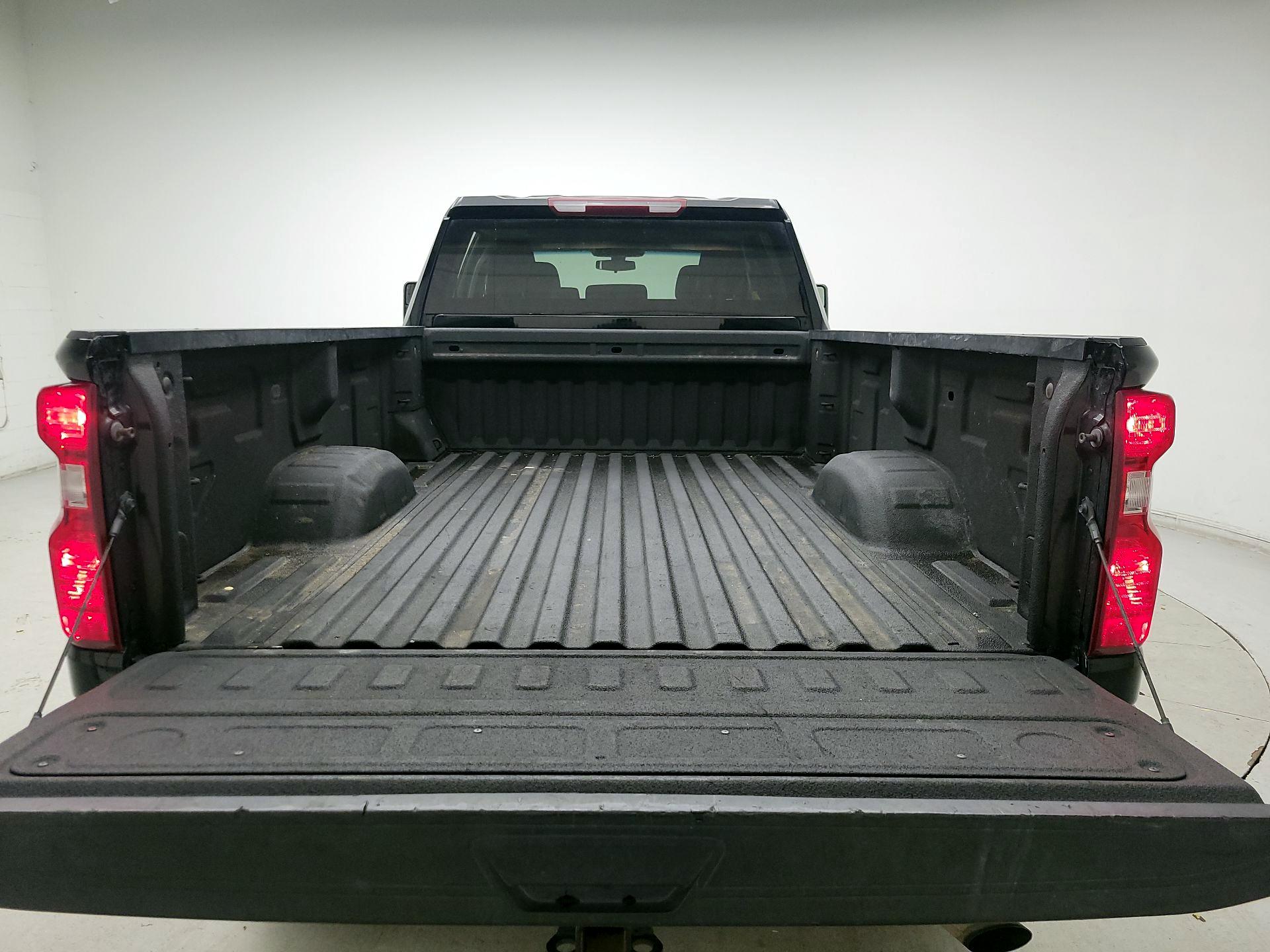 Thumbnail: 2022 Chevrolet Silverado 2500 - 20