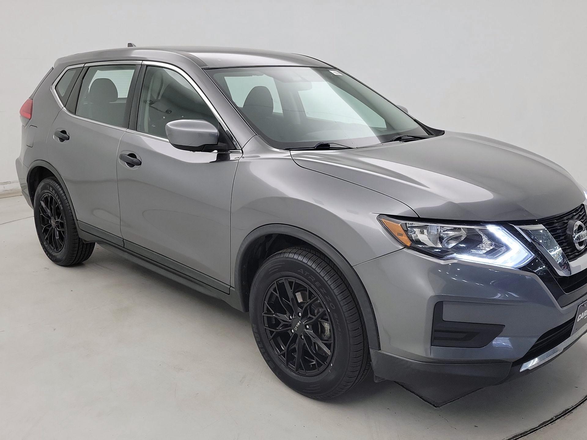 Thumbnail: 2017 Nissan Rogue - 1
