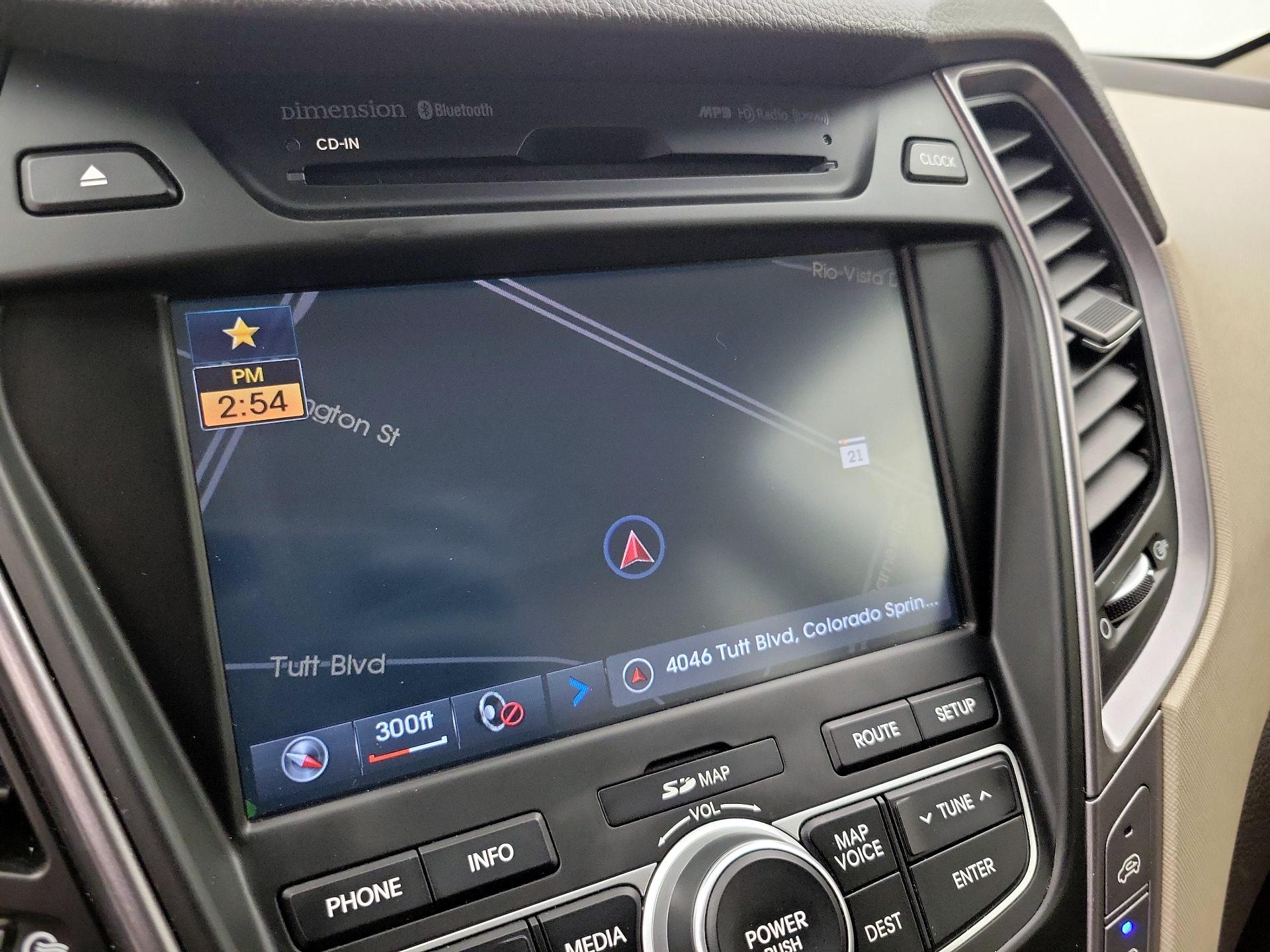 Thumbnail: 2013 Hyundai Santa Fe - 14