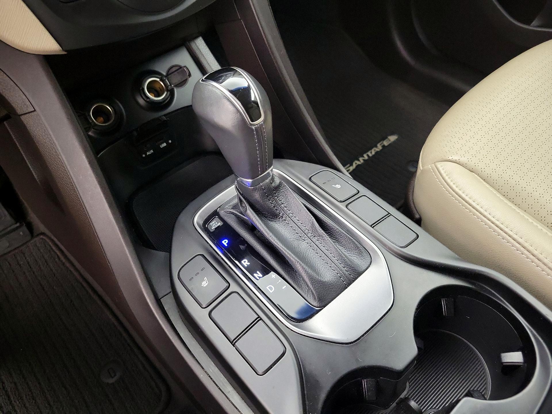 Thumbnail: 2013 Hyundai Santa Fe - 18