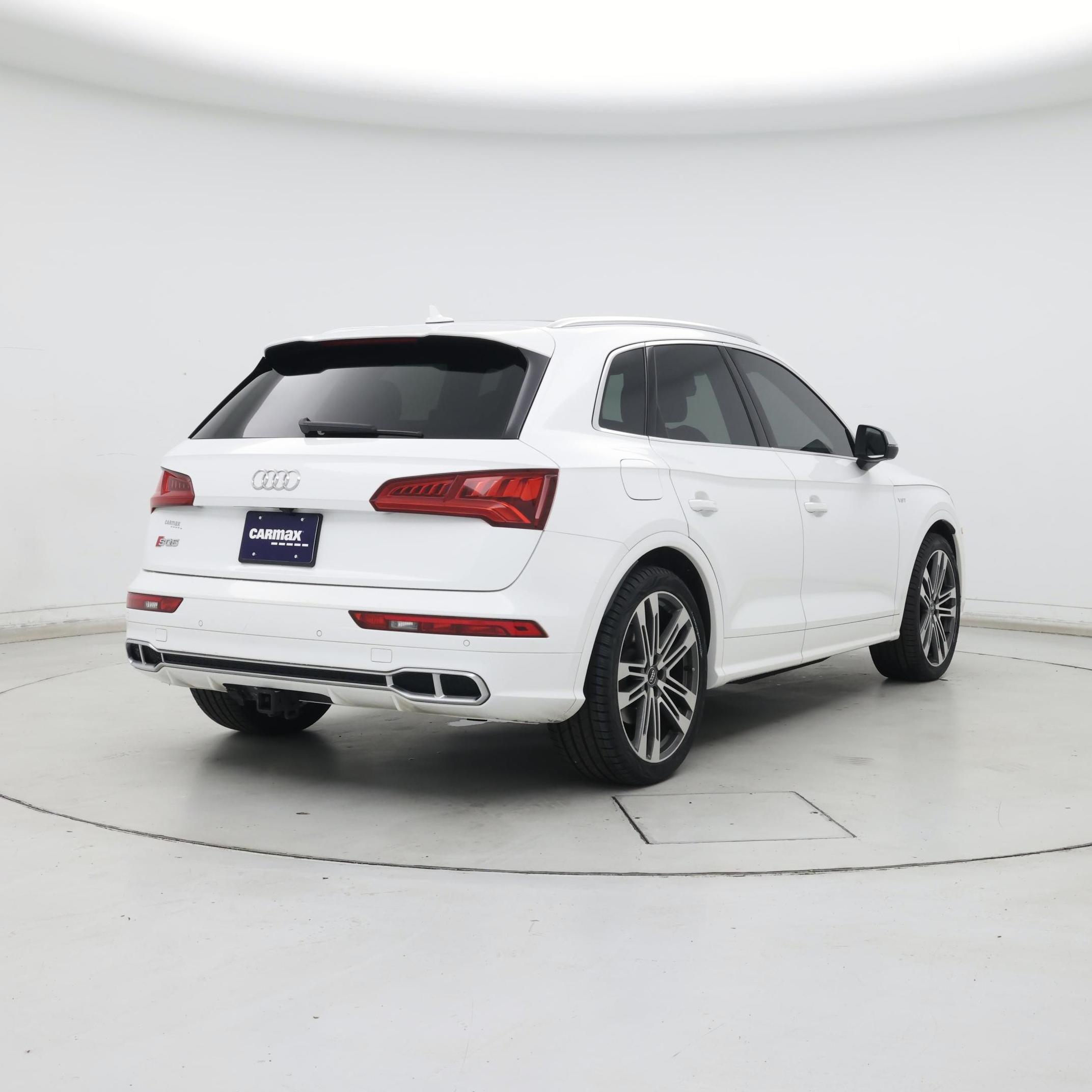 Thumbnail: 2018 Audi SQ5 - 8