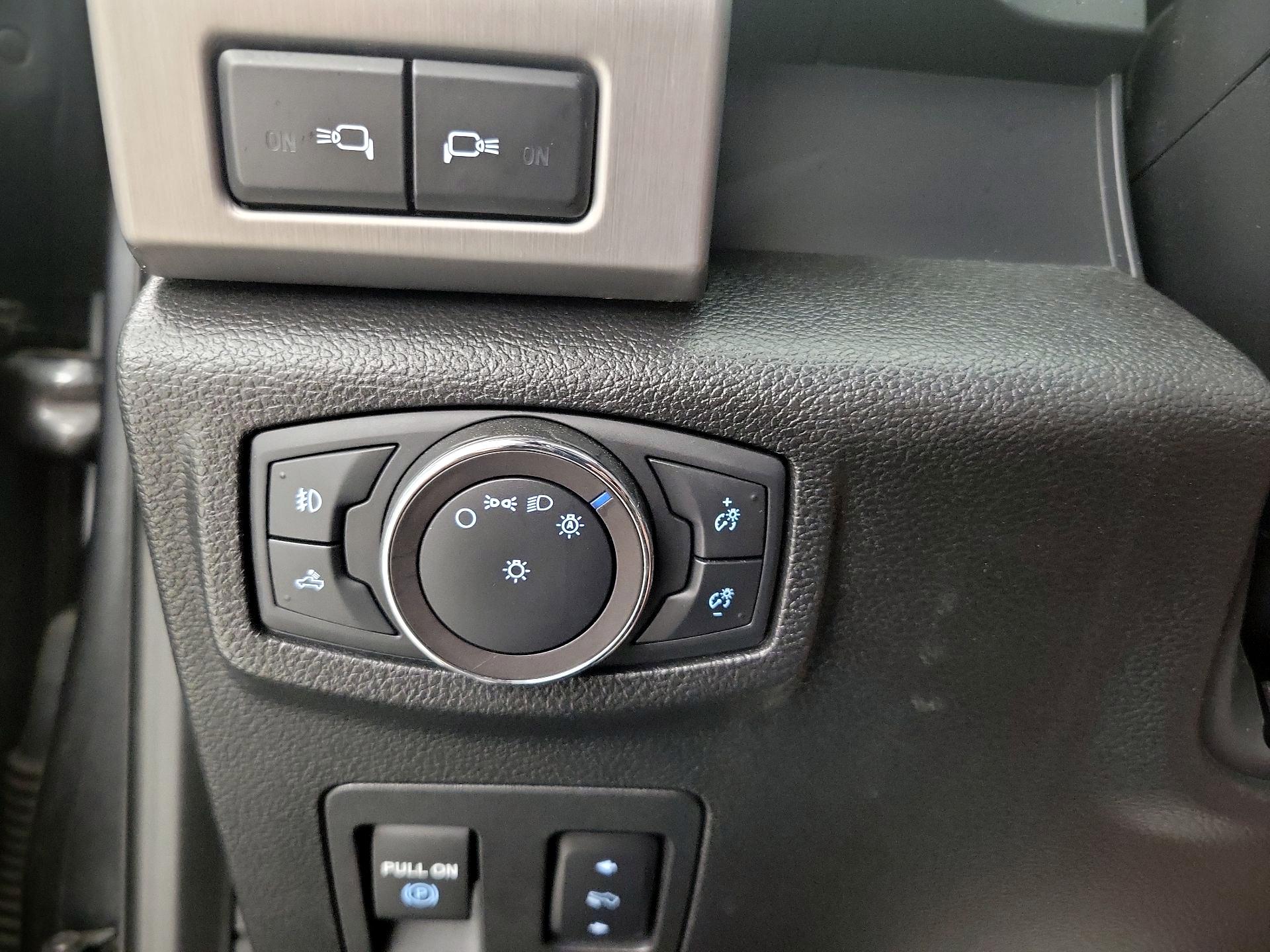 Thumbnail: 2019 Ford F-150 - 13