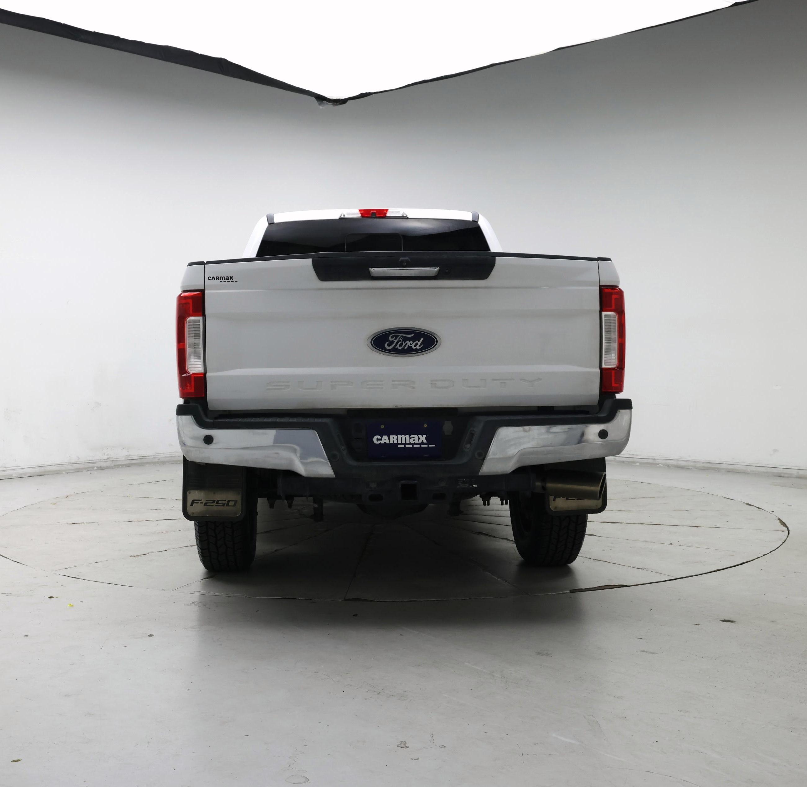 Thumbnail: 2019 Ford F-250 - 6