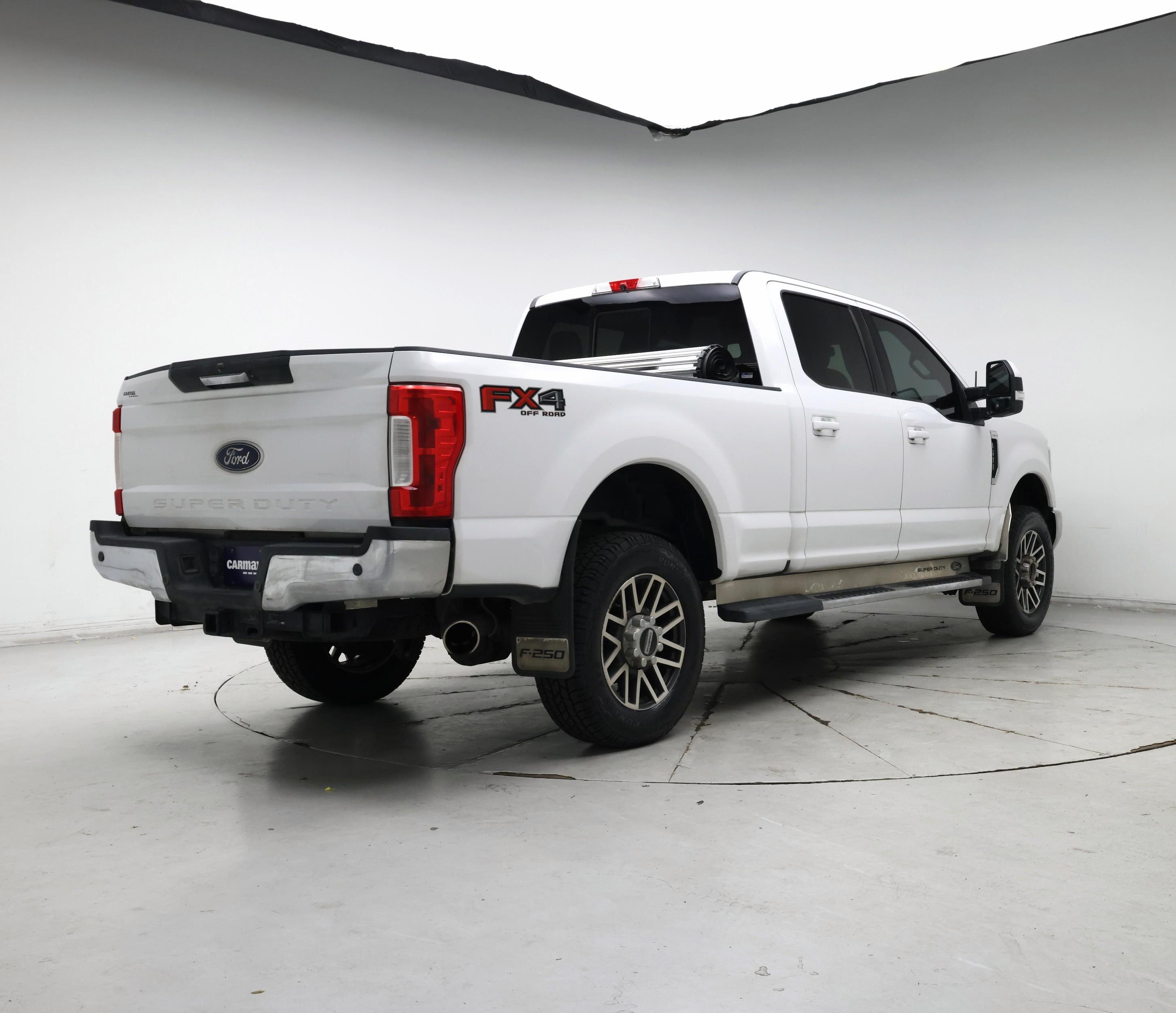 Thumbnail: 2019 Ford F-250 - 8