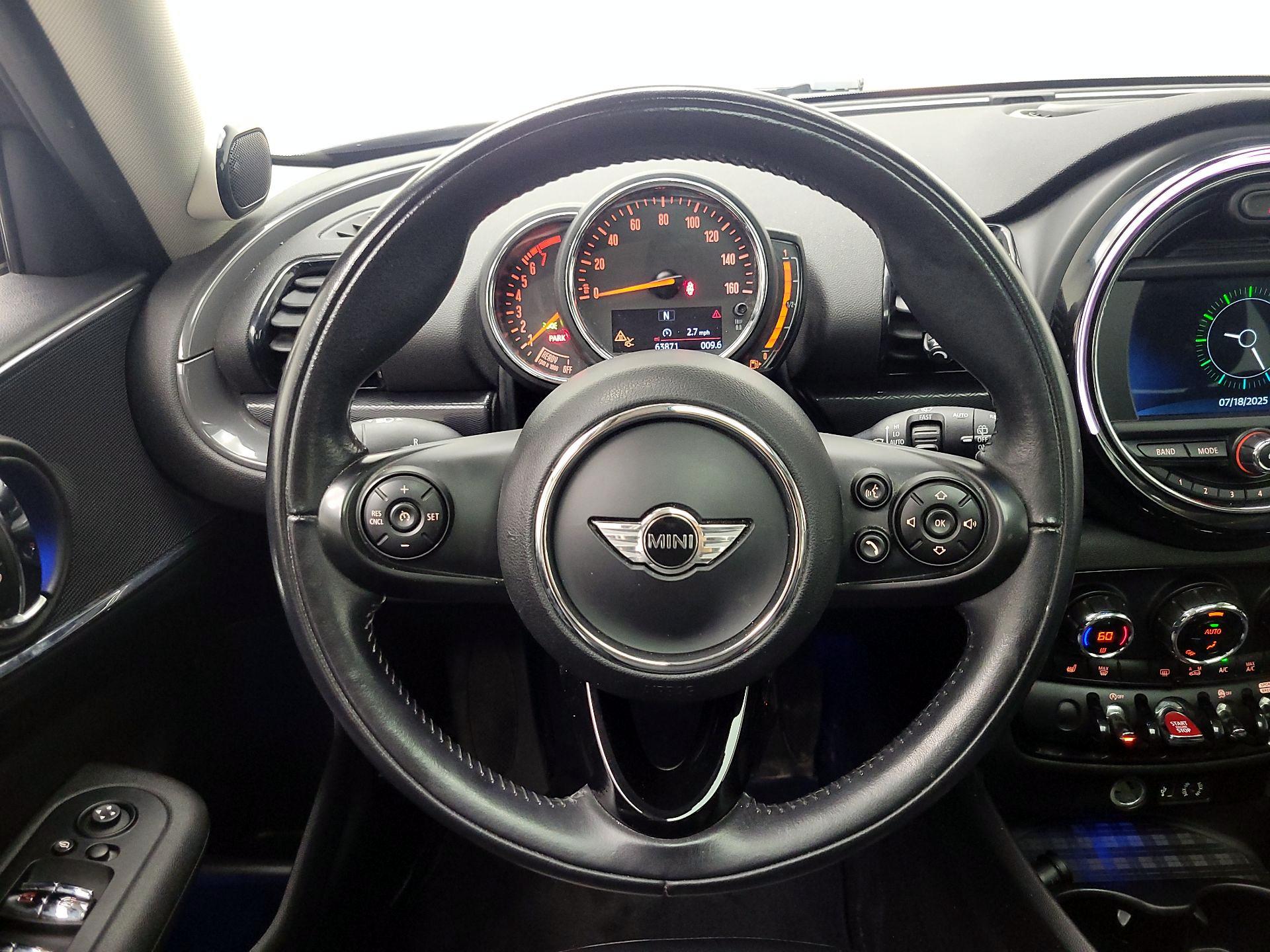 Thumbnail: 2018 MINI Cooper Clubman - 10