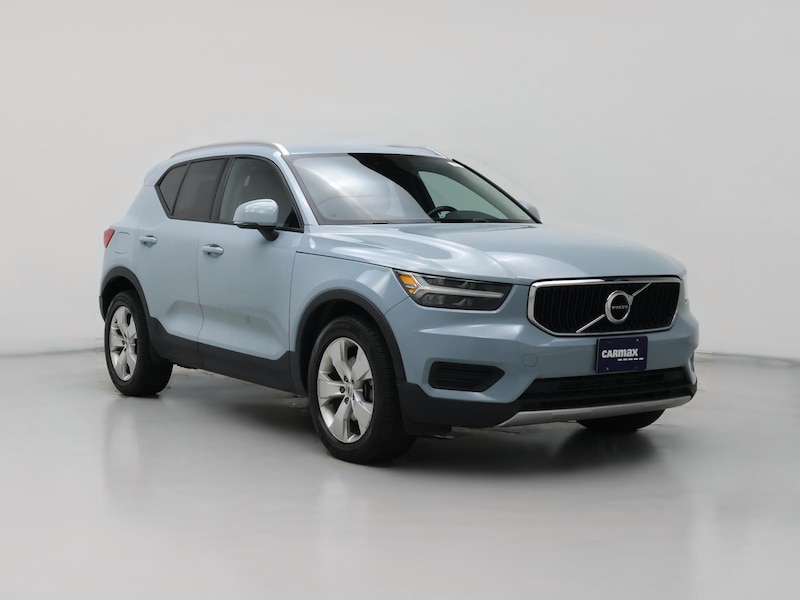 2019 Volvo XC40 T5 Momentum -
                  Denver, CO