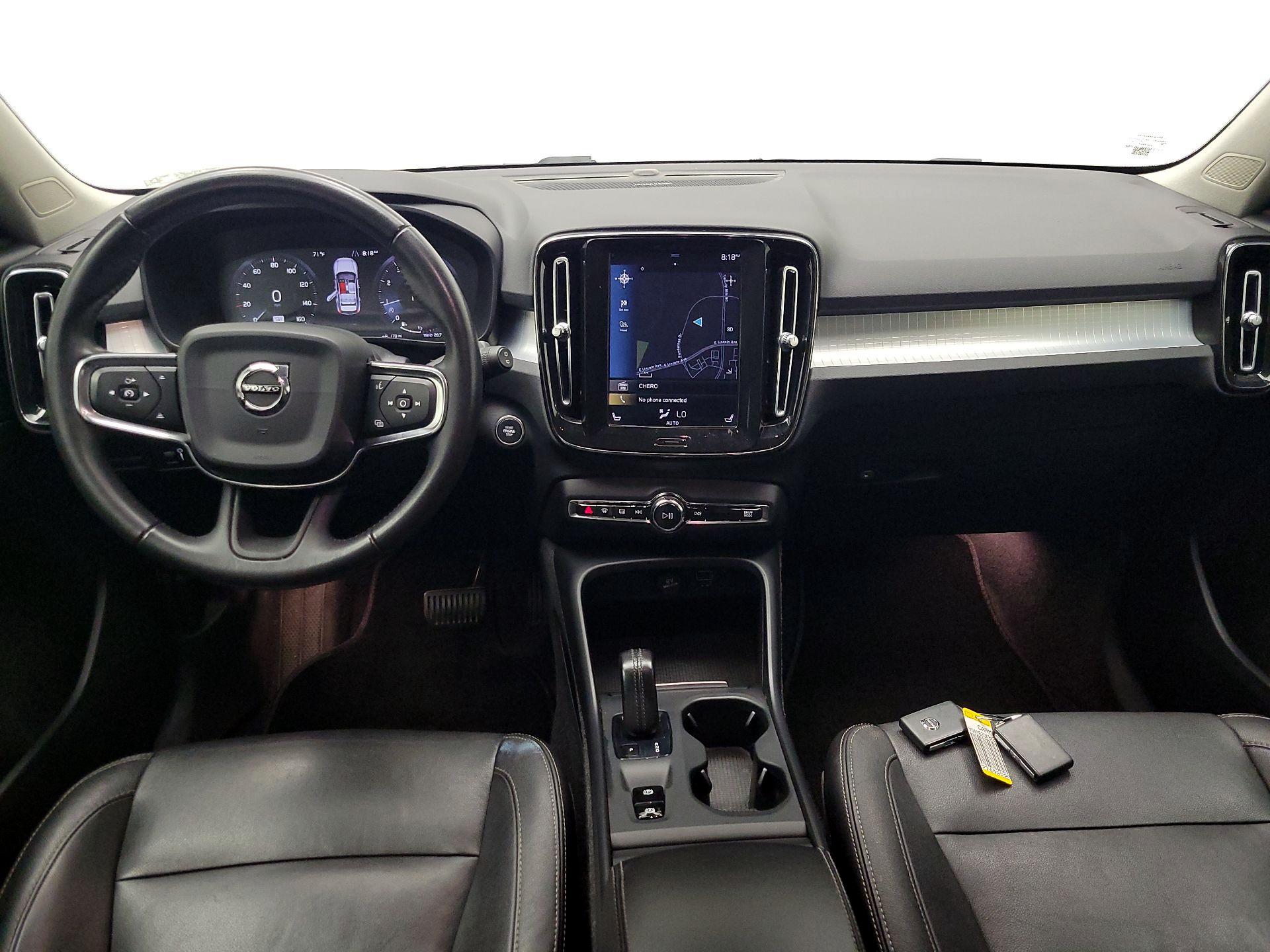 Thumbnail: 2019 Volvo XC40 - 9