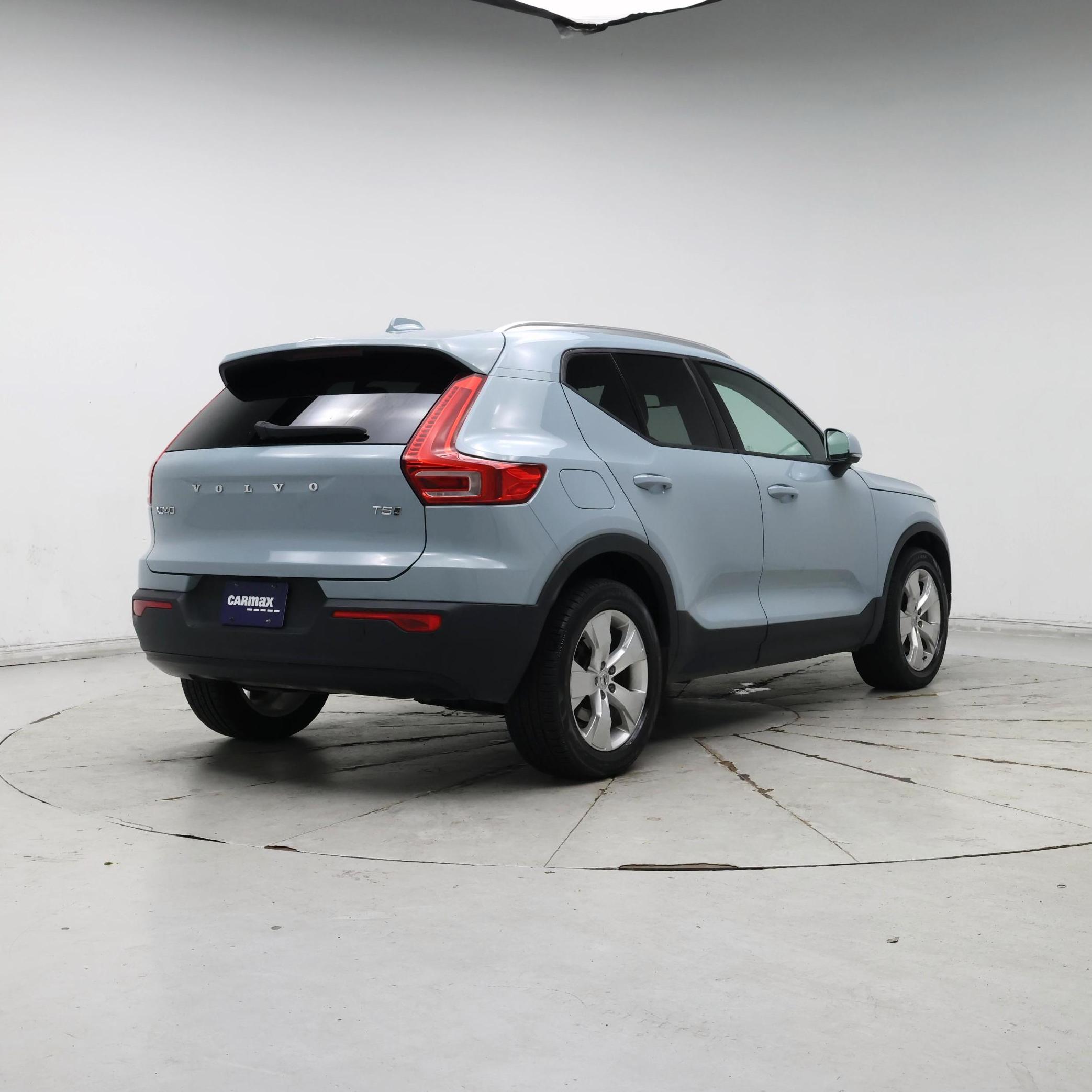 Thumbnail: 2019 Volvo XC40 - 8